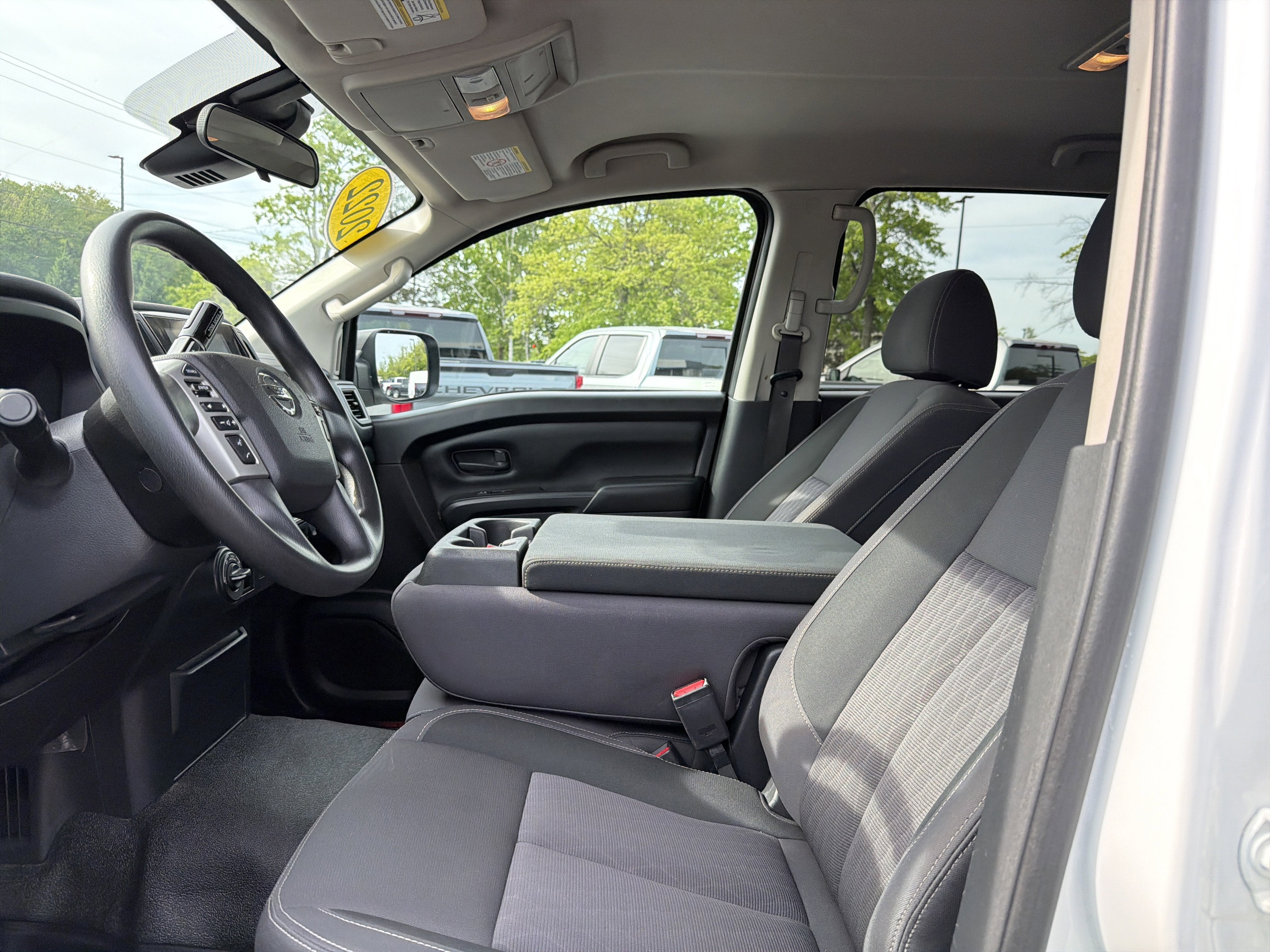 2022 Nissan TITAN XD Crew Cab S 4x4