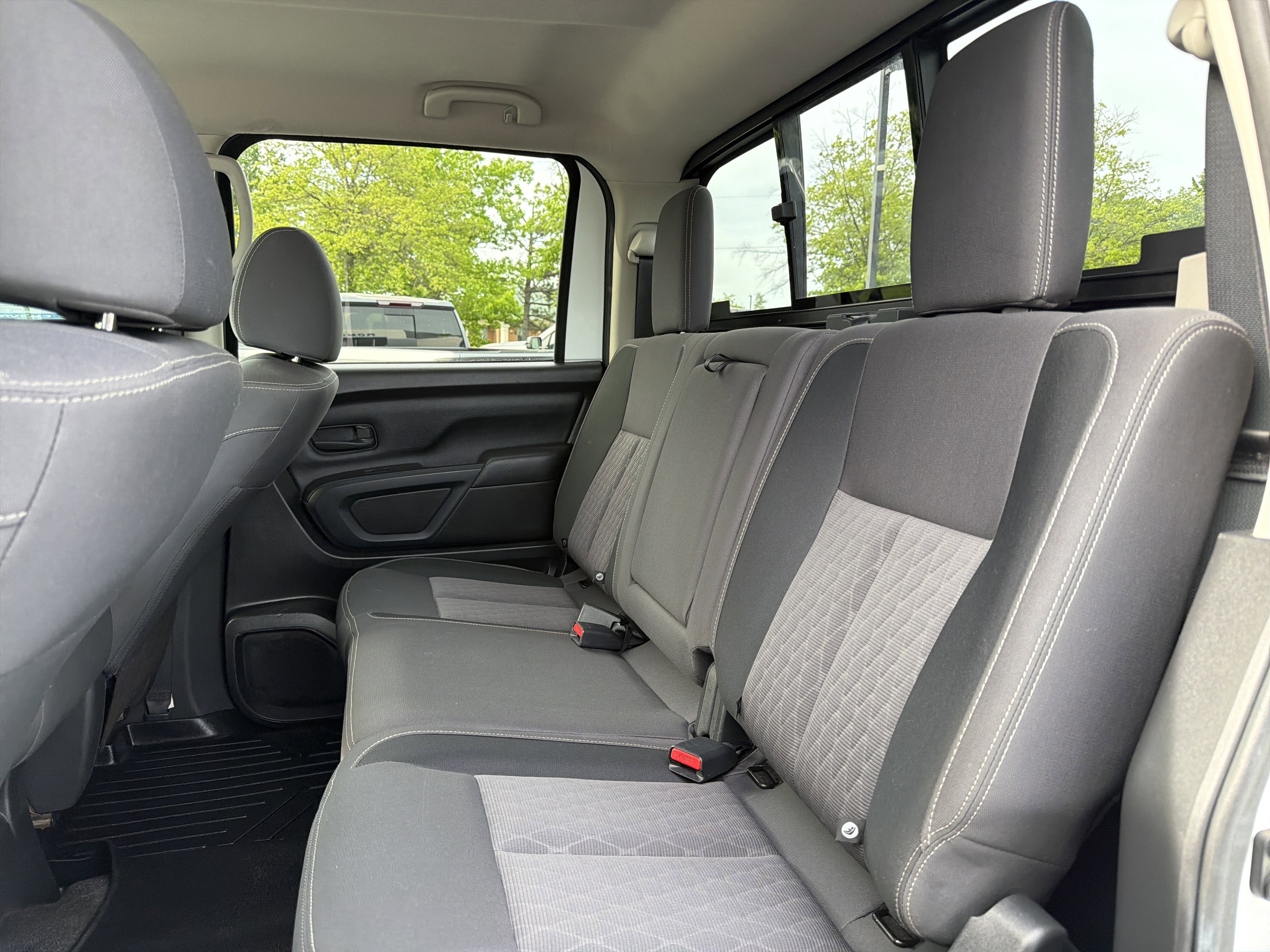 2022 Nissan TITAN XD Crew Cab S 4x4