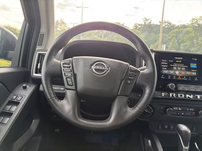 2025 Nissan Frontier Crew Cab SV 4x4