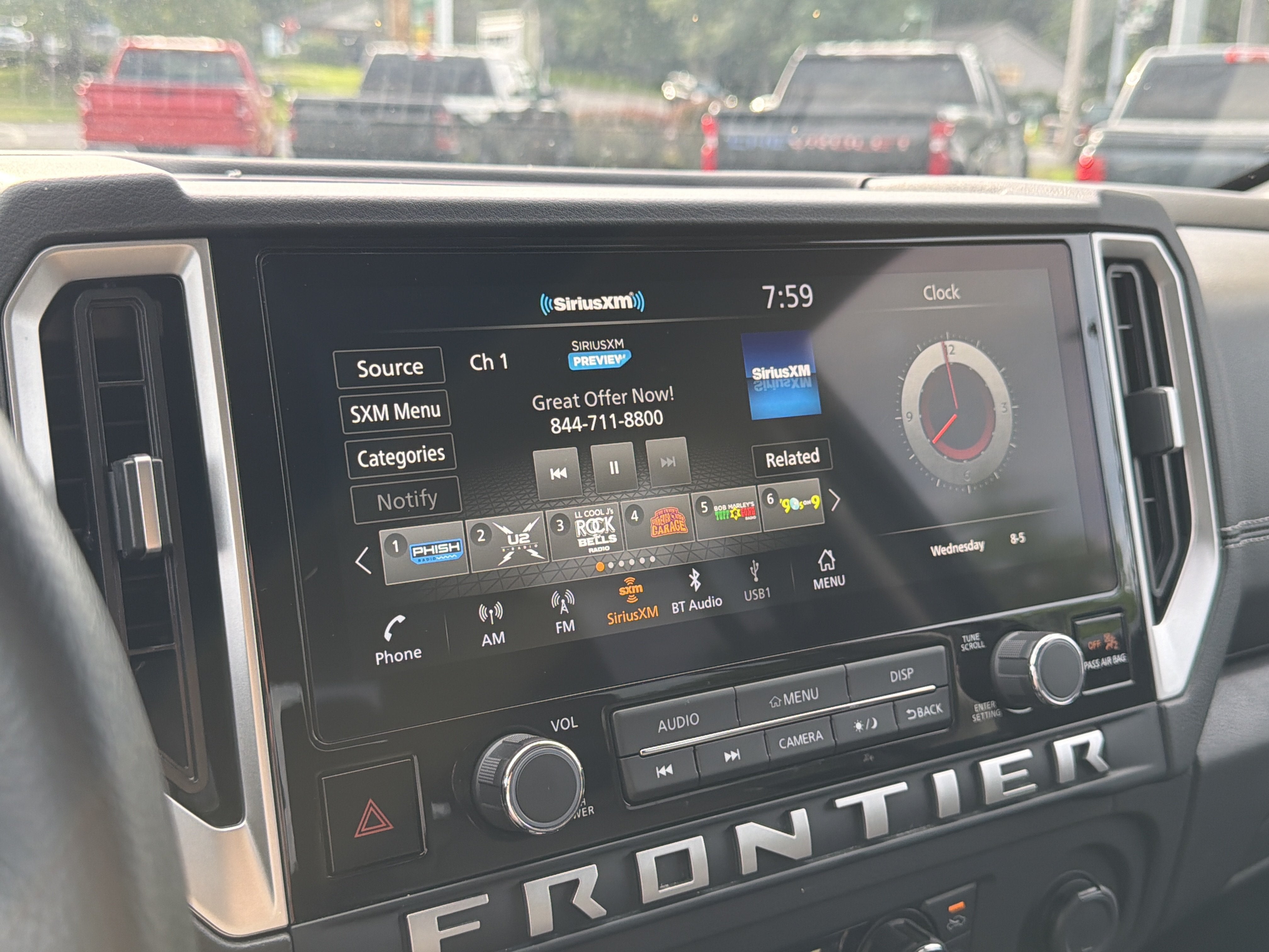 2025 Nissan Frontier Crew Cab SV 4x4