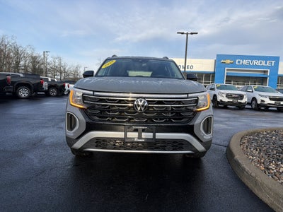 2024 Volkswagen Atlas 2.0T Peak Edition SE w/Technology