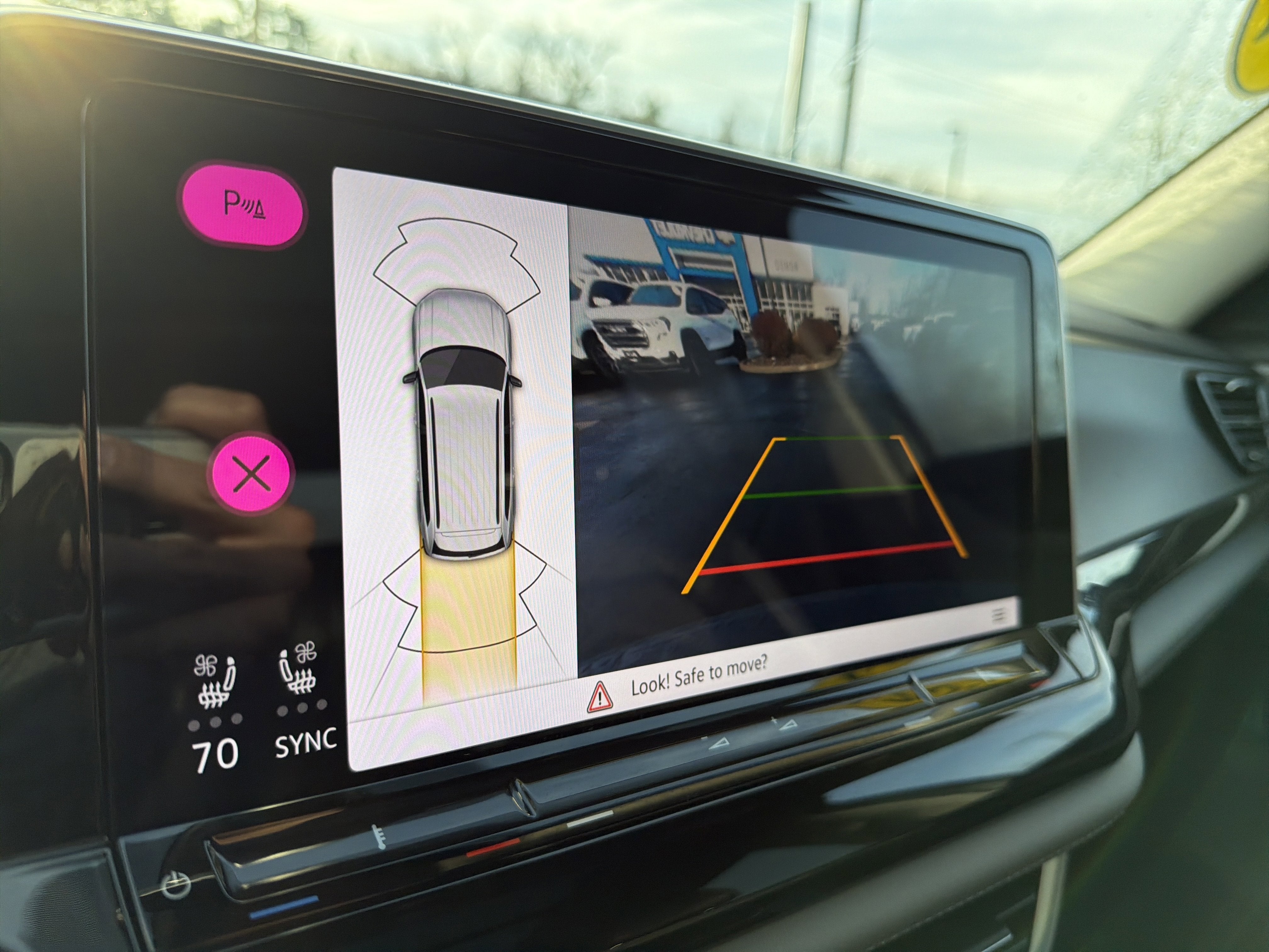 2024 Volkswagen Atlas 2.0T Peak Edition SE w/Technology