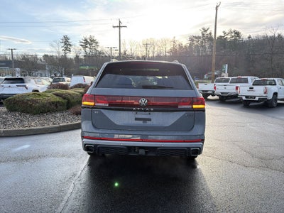 2024 Volkswagen Atlas 2.0T Peak Edition SE w/Technology