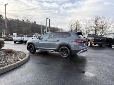2024 Volkswagen Atlas 2.0T Peak Edition SE w/Technology