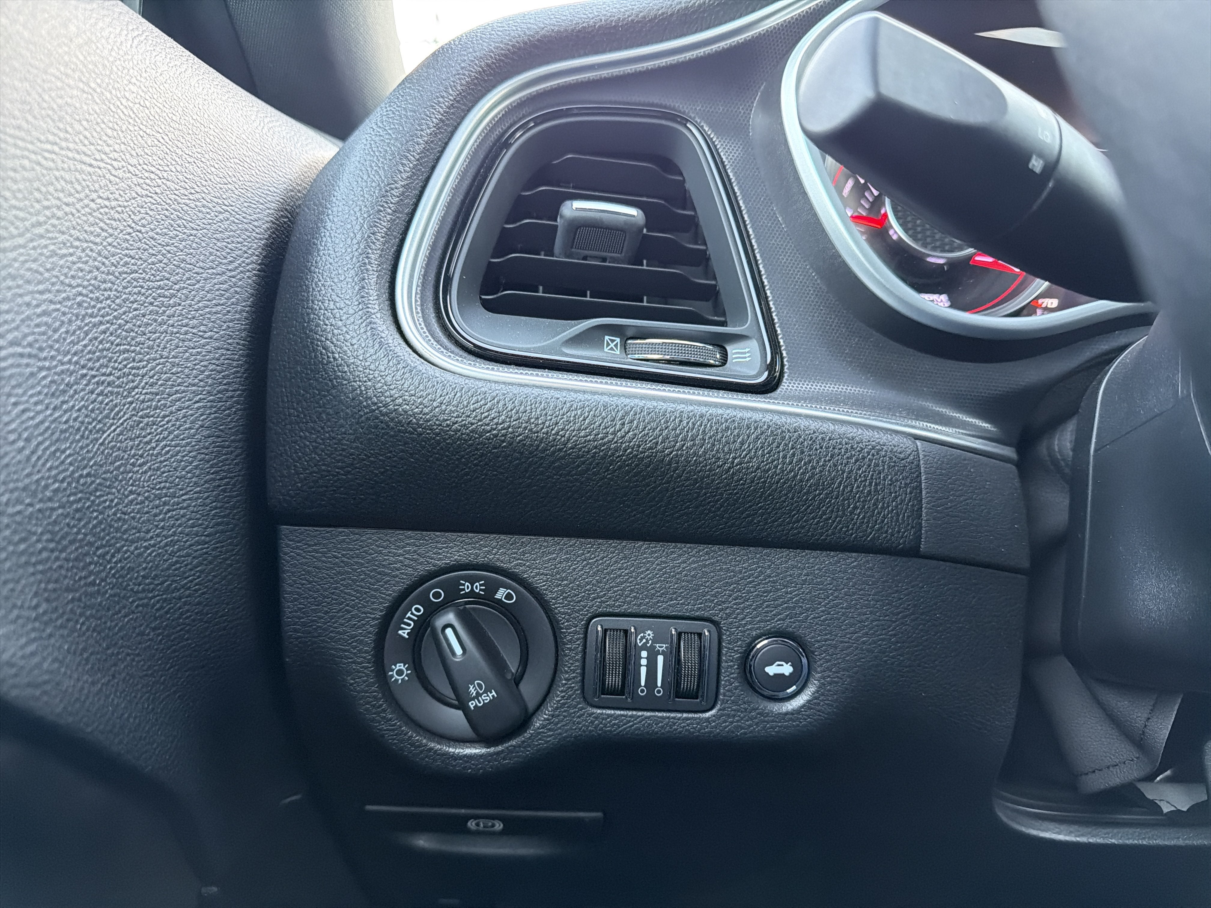 2015 Dodge Challenger SRT 392