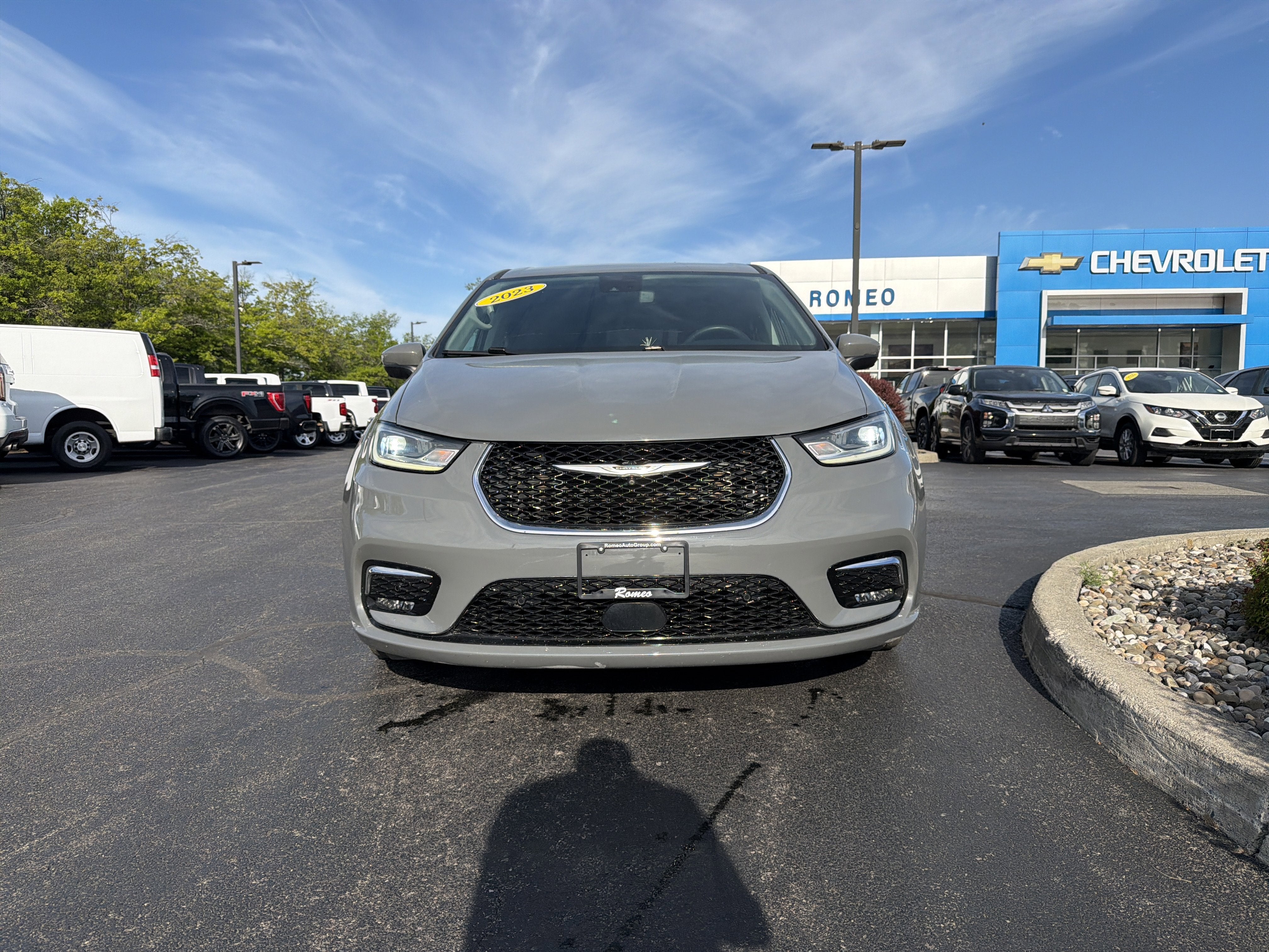 2023 Chrysler Pacifica Touring L