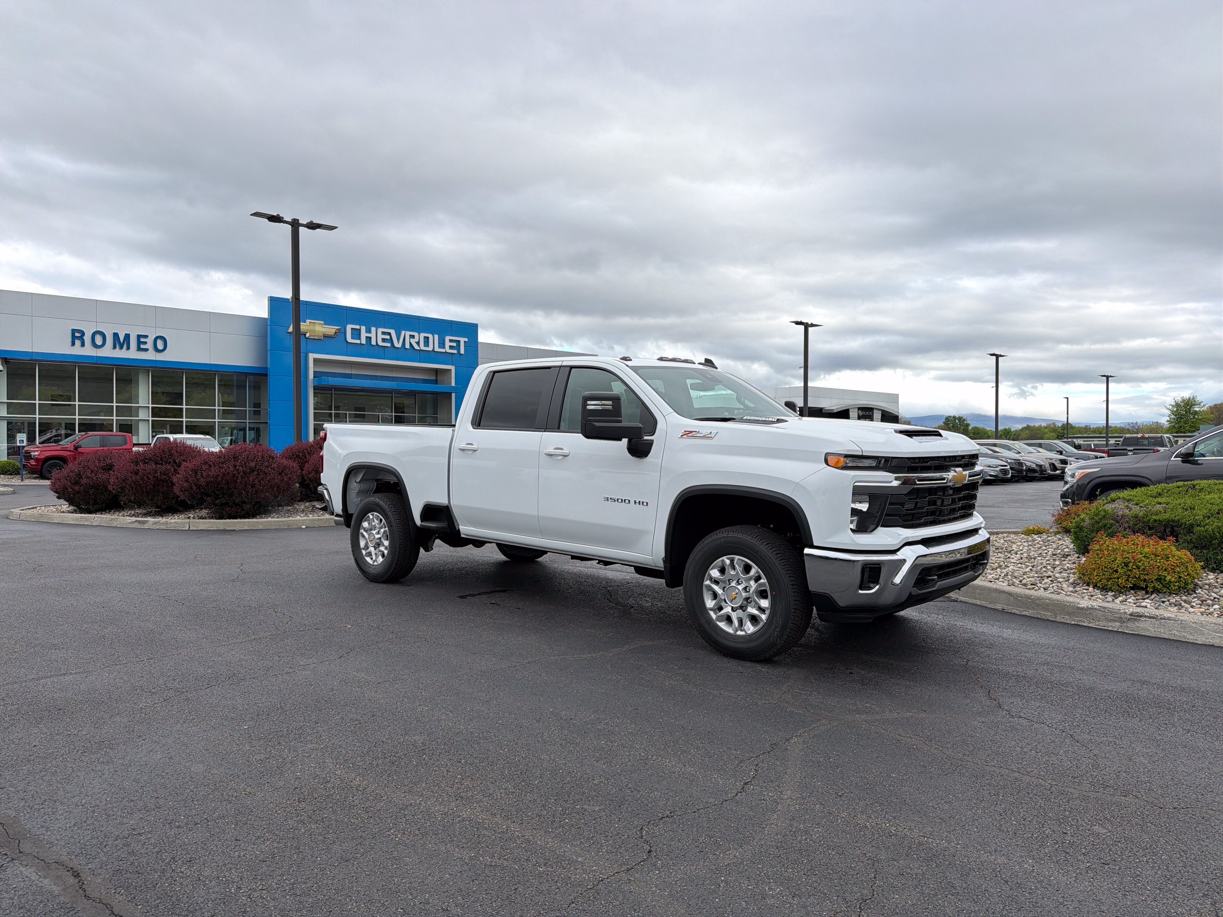 2026 Chevrolet Silverado 3500 HD LT