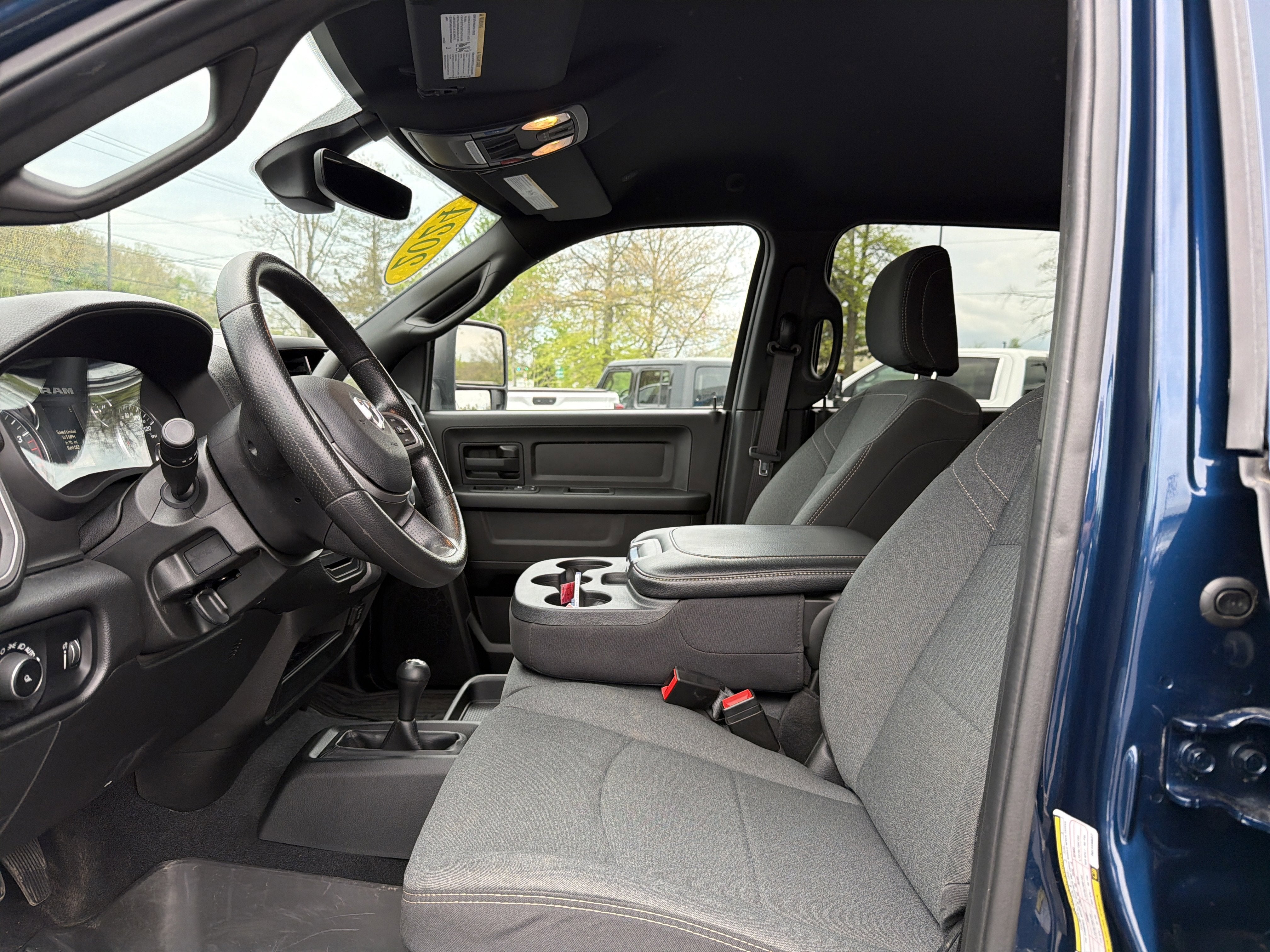 2024 RAM 3500 Tradesman Crew Cab 4x4 6'4" Box
