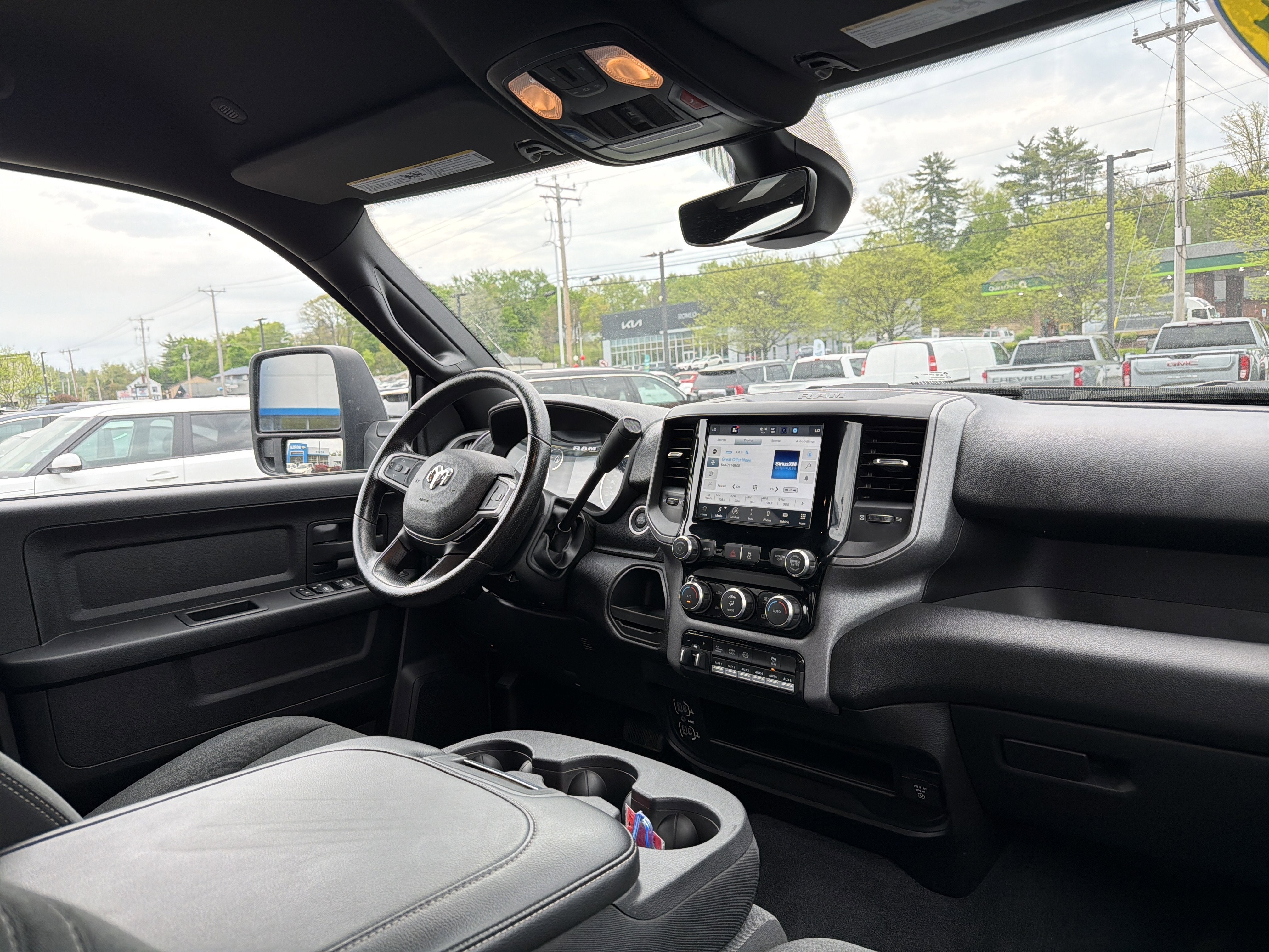 2024 RAM 3500 Tradesman Crew Cab 4x4 6'4" Box