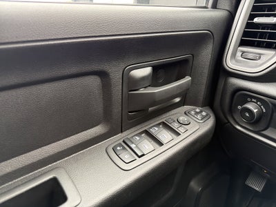 2024 RAM 3500 Tradesman Crew Cab 4x4 6'4" Box