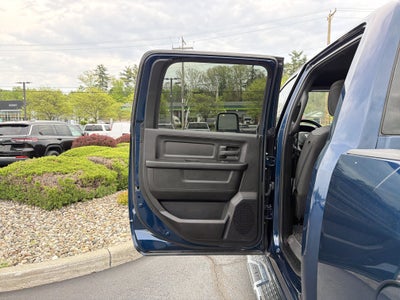 2024 RAM 3500 Tradesman Crew Cab 4x4 6'4" Box
