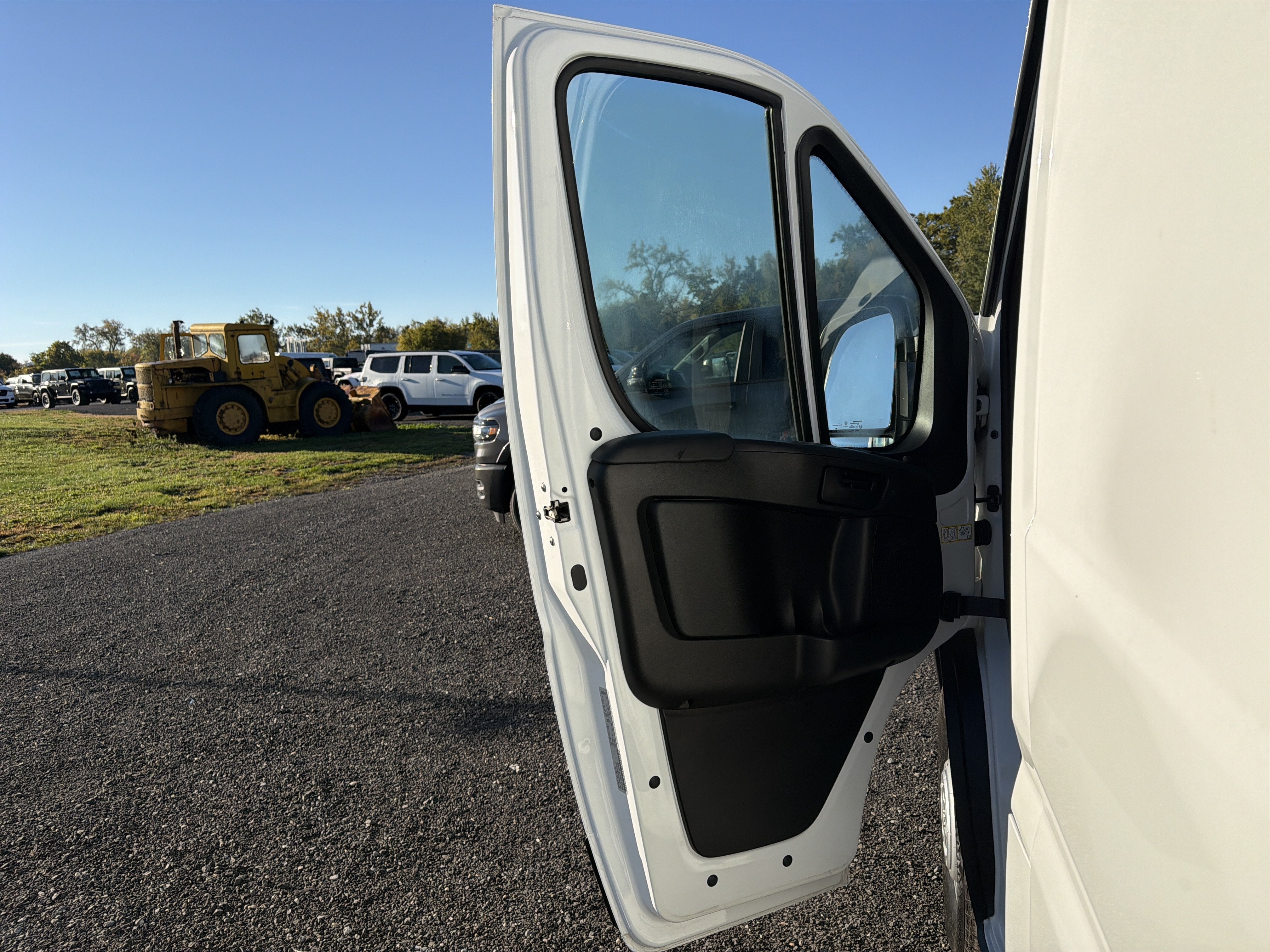 2025 RAM ProMaster Cargo Van Tradesman