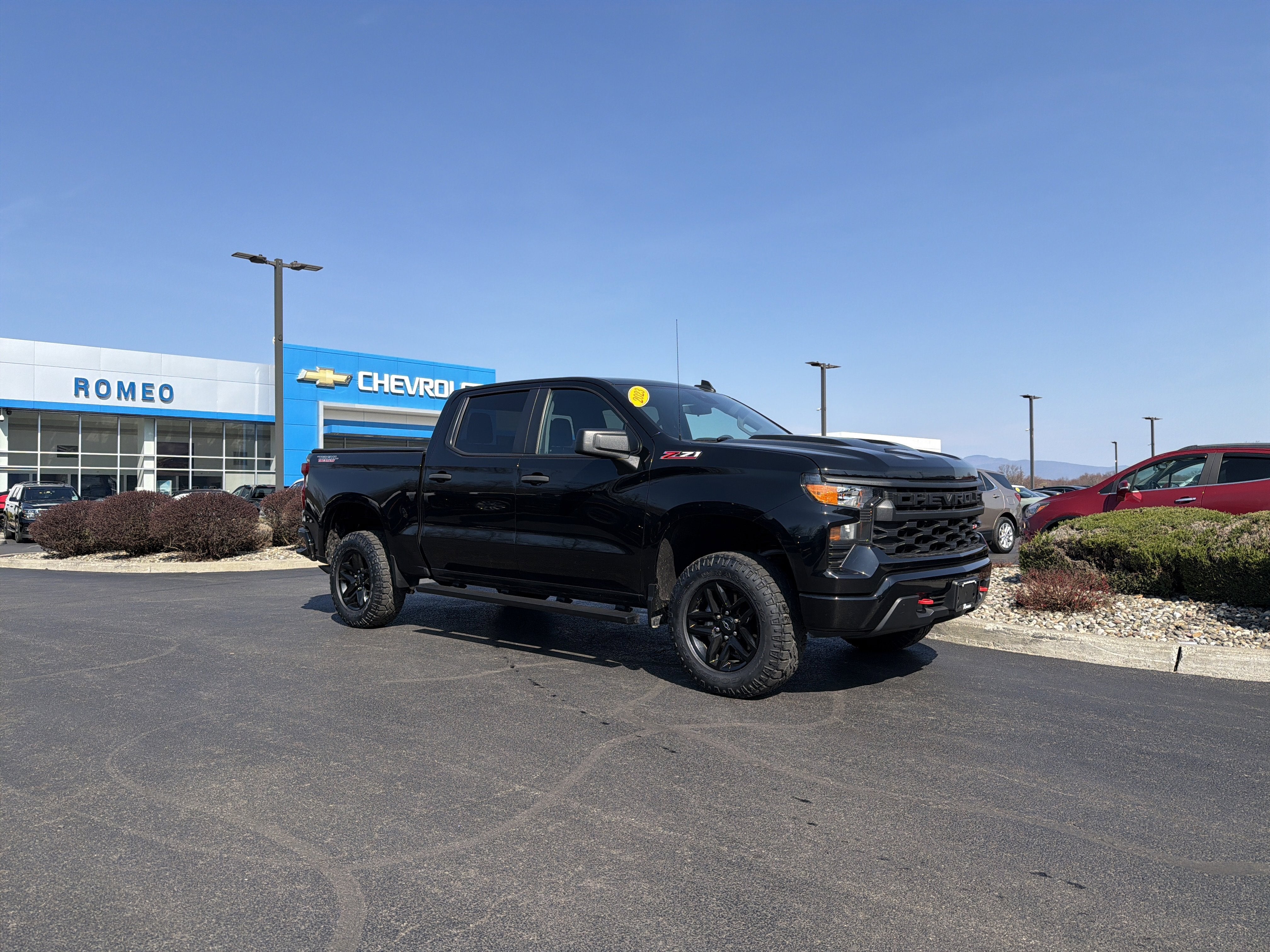 2023 Chevrolet Silverado 1500 Custom Trail Boss