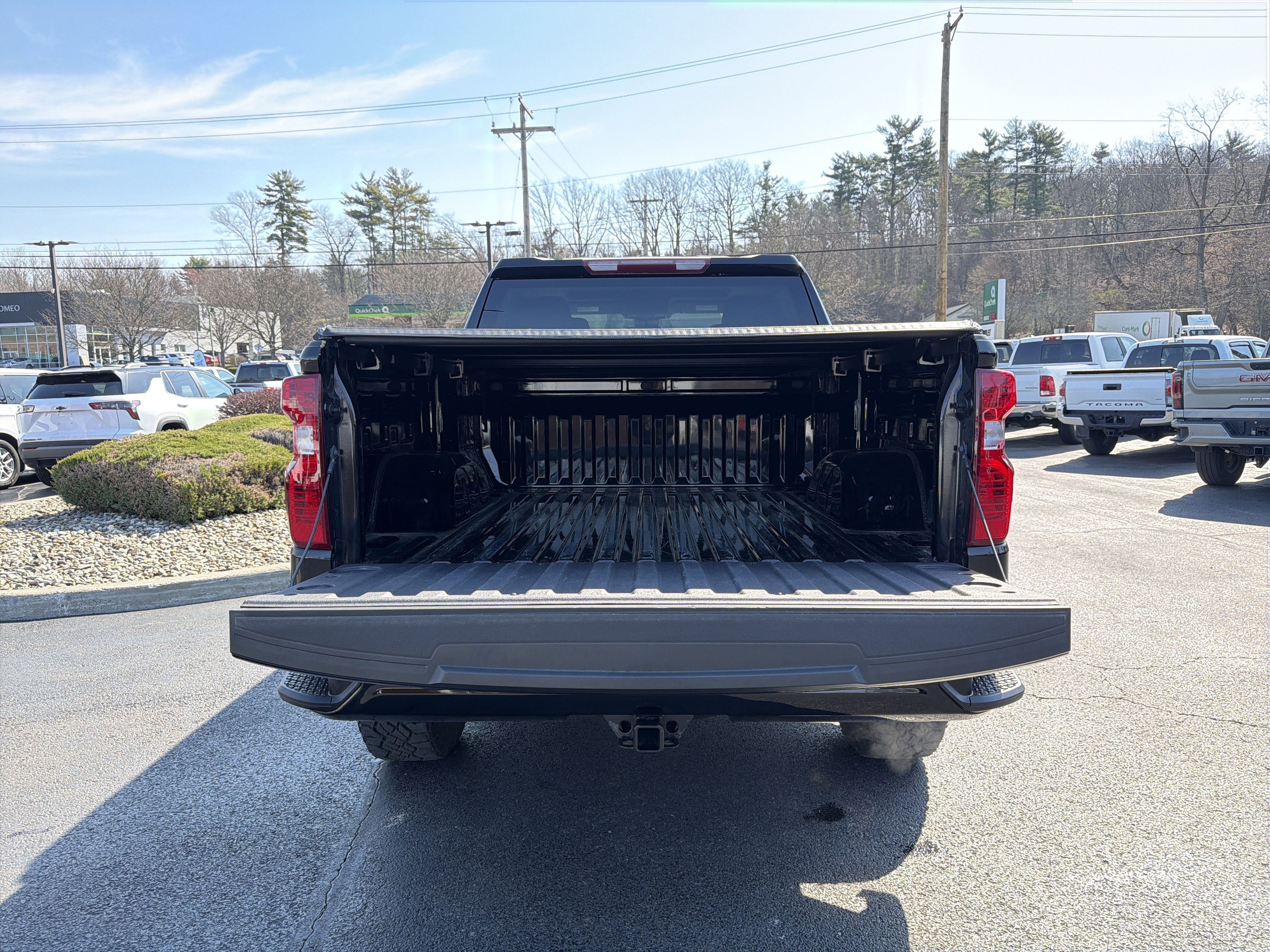 2023 Chevrolet Silverado 1500 Custom Trail Boss