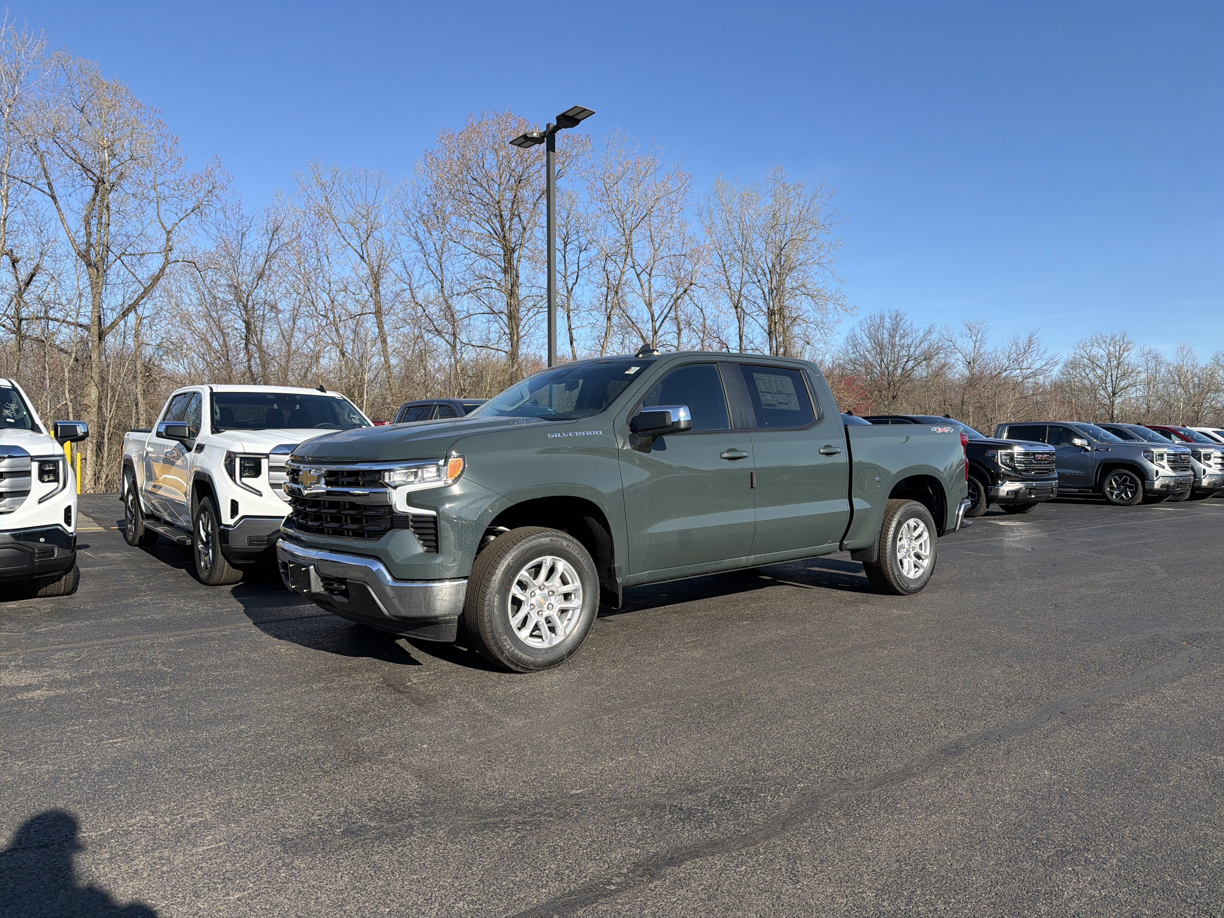 2026 Chevrolet Silverado 1500 LT (2FL)
