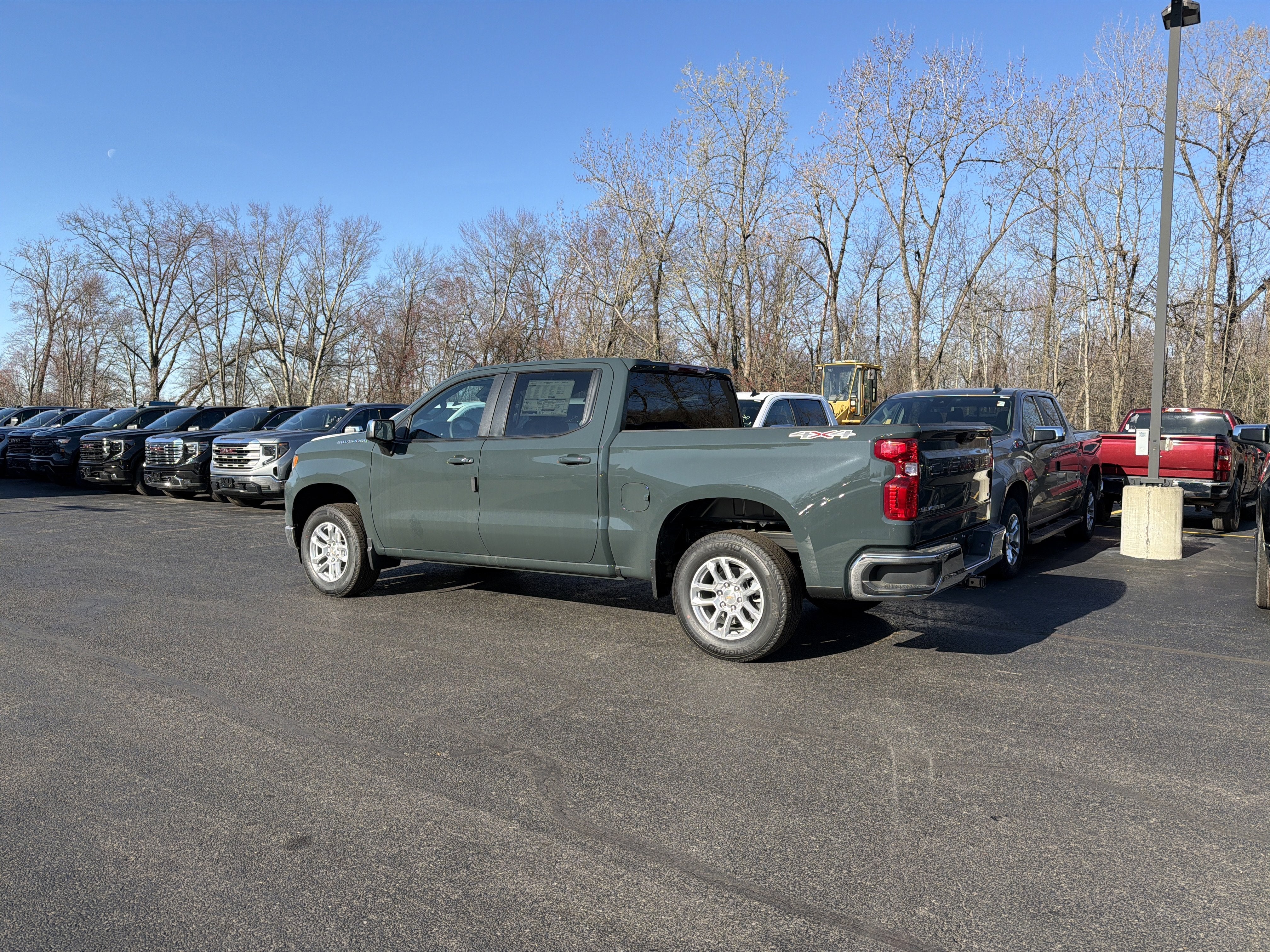 2026 Chevrolet Silverado 1500 LT (2FL)