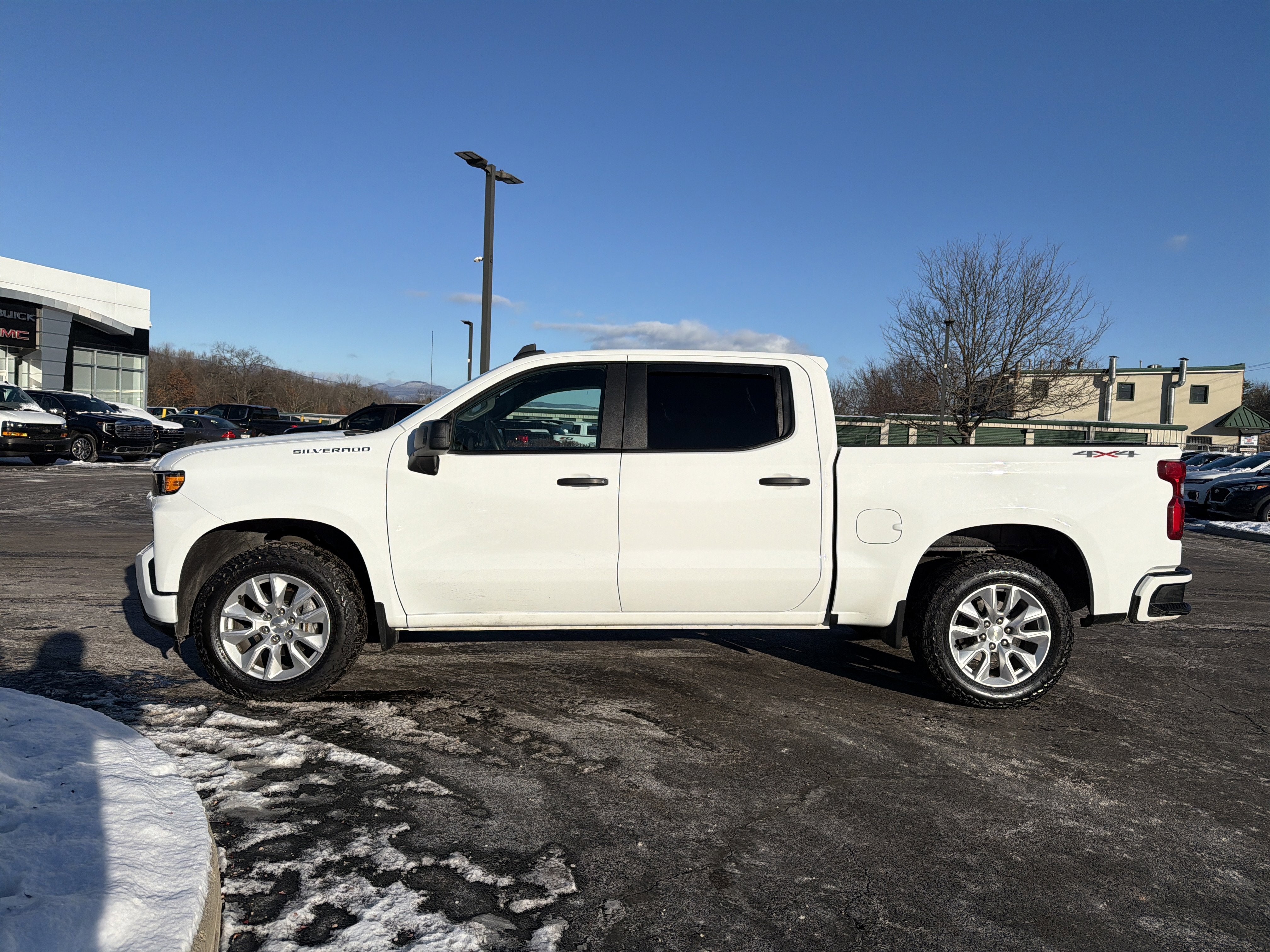 2022 Chevrolet Silverado 1500 LTD Custom