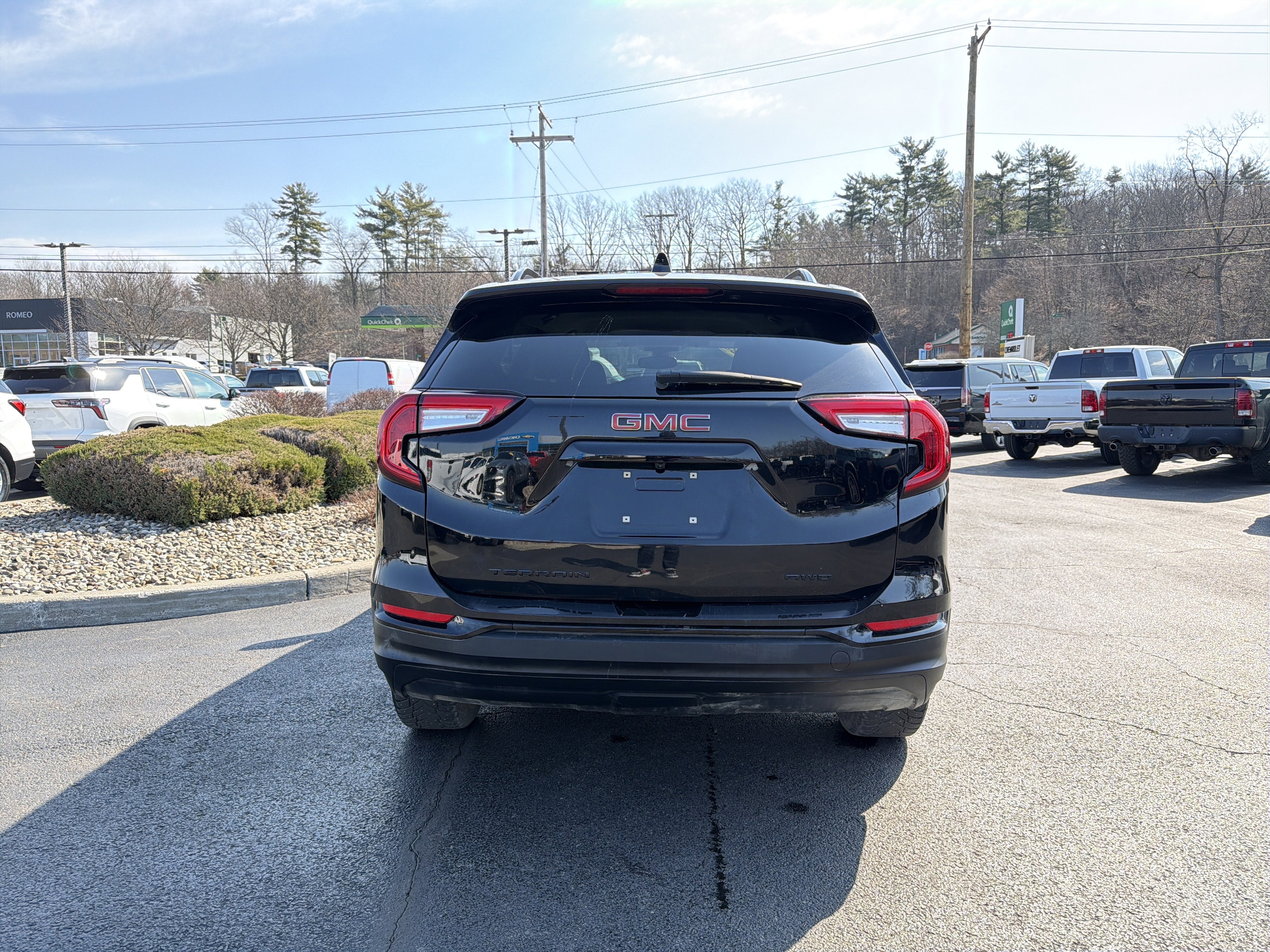 2023 GMC Terrain SLE