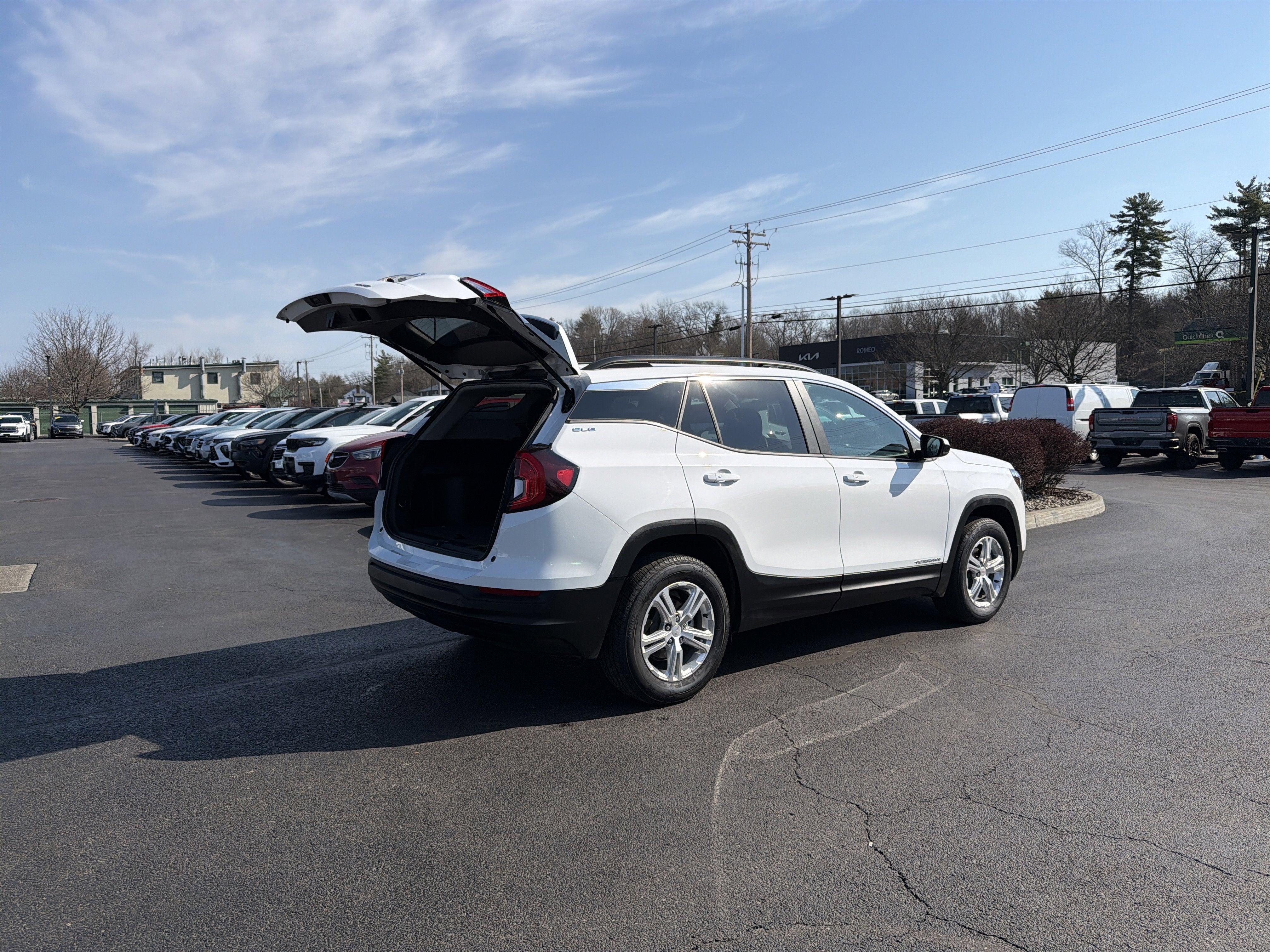 2022 GMC Terrain SLE