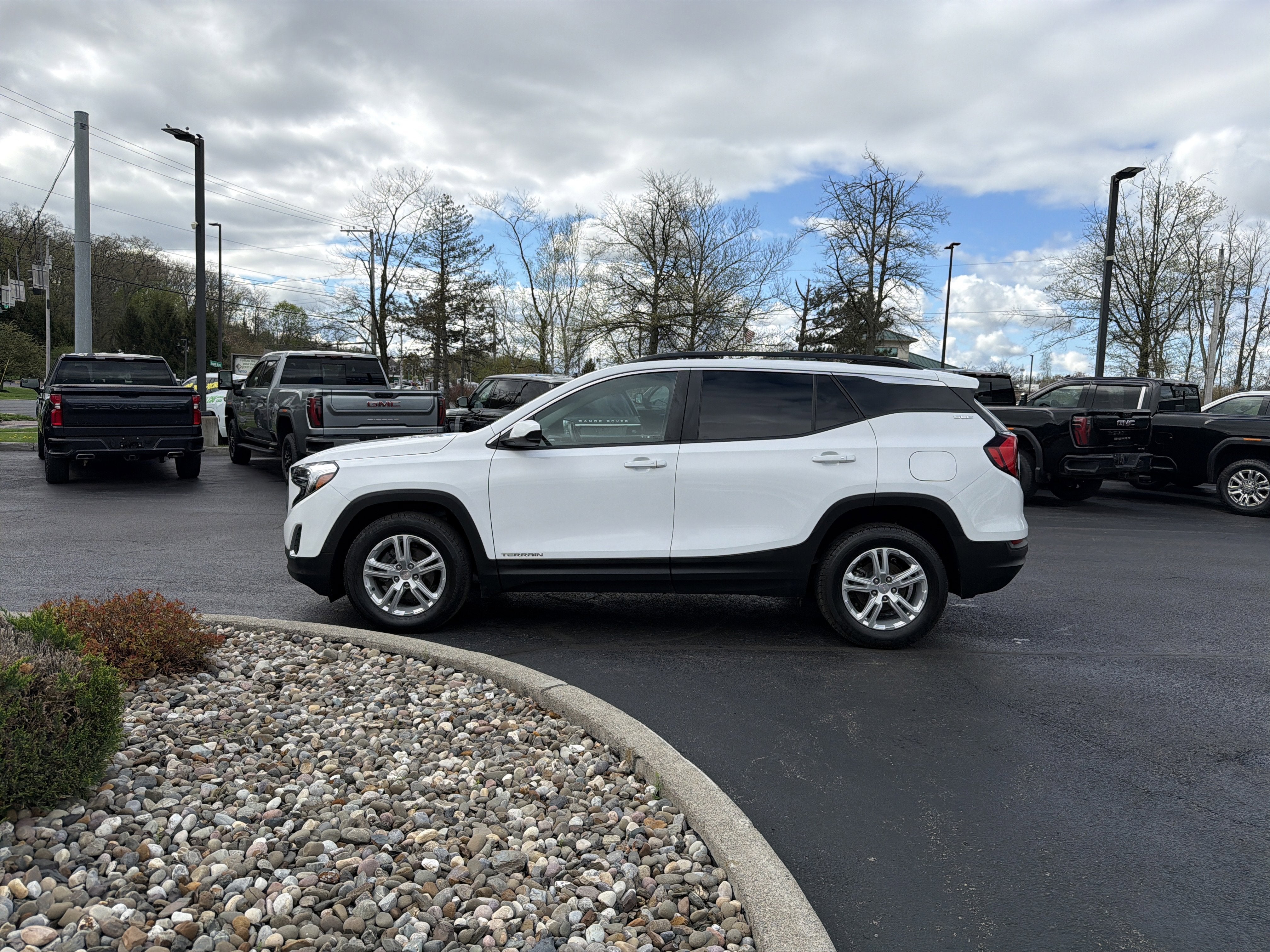 2021 GMC Terrain SLE