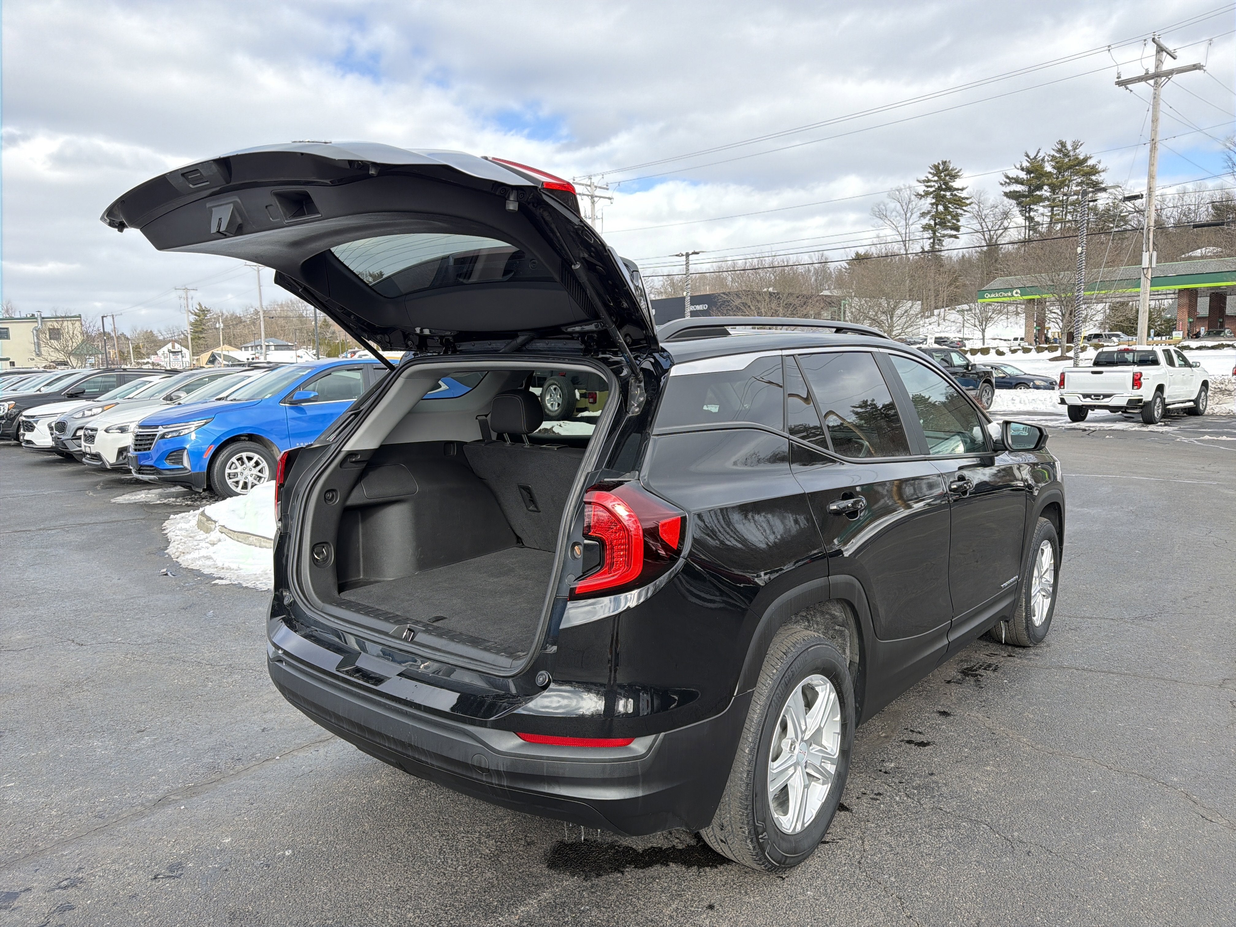 2022 GMC Terrain SLE