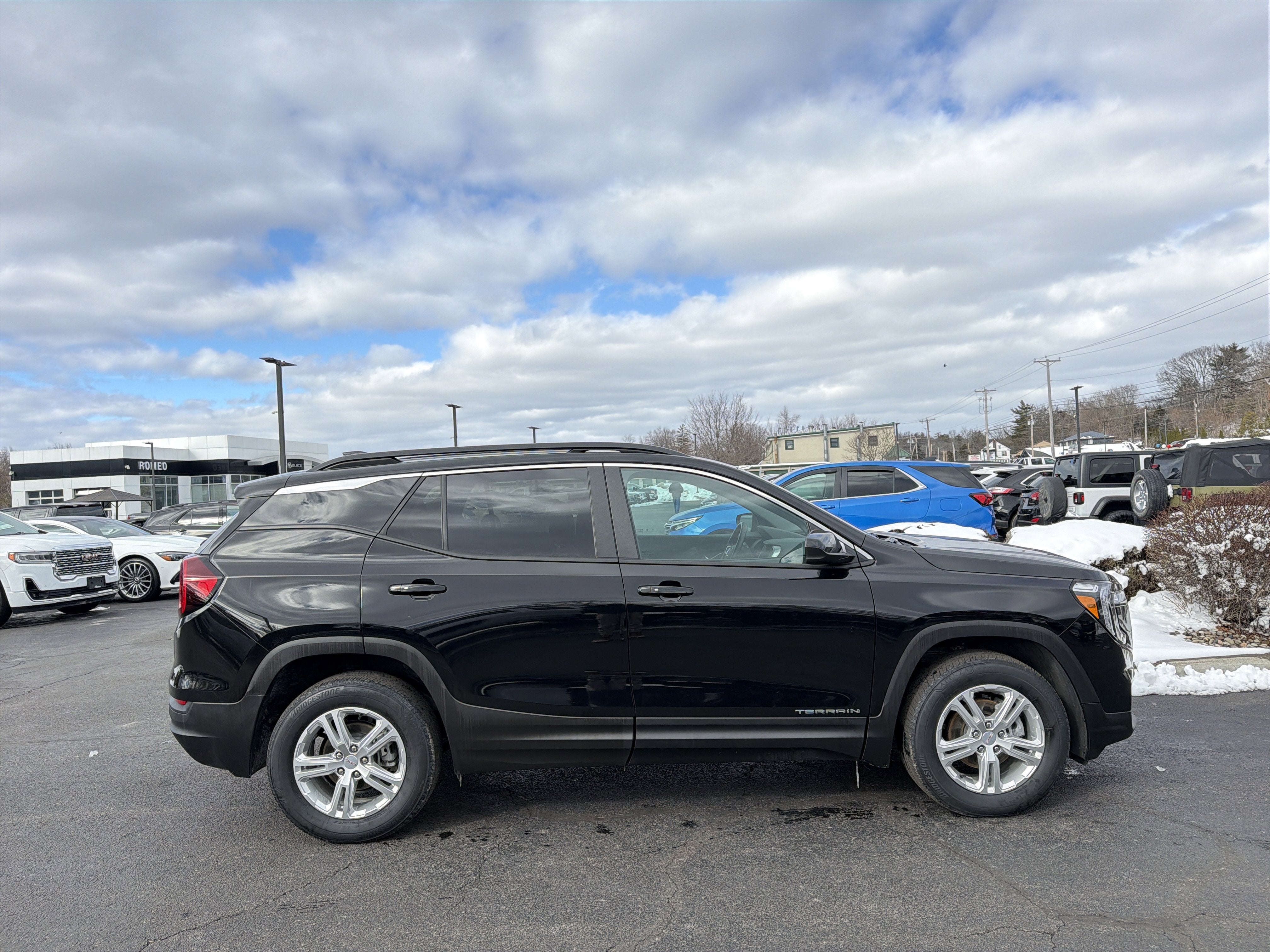 2022 GMC Terrain SLE