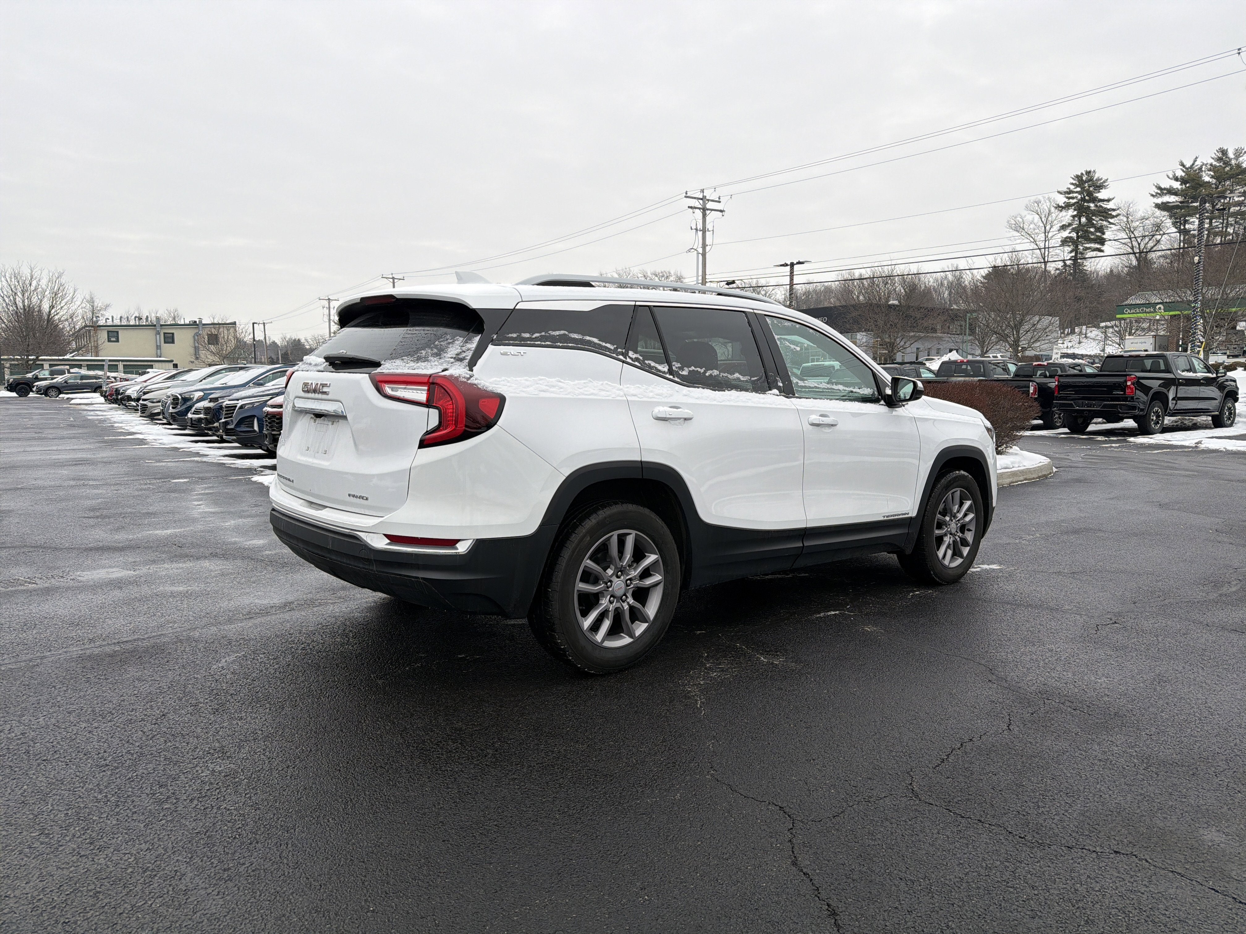 2024 GMC Terrain SLT