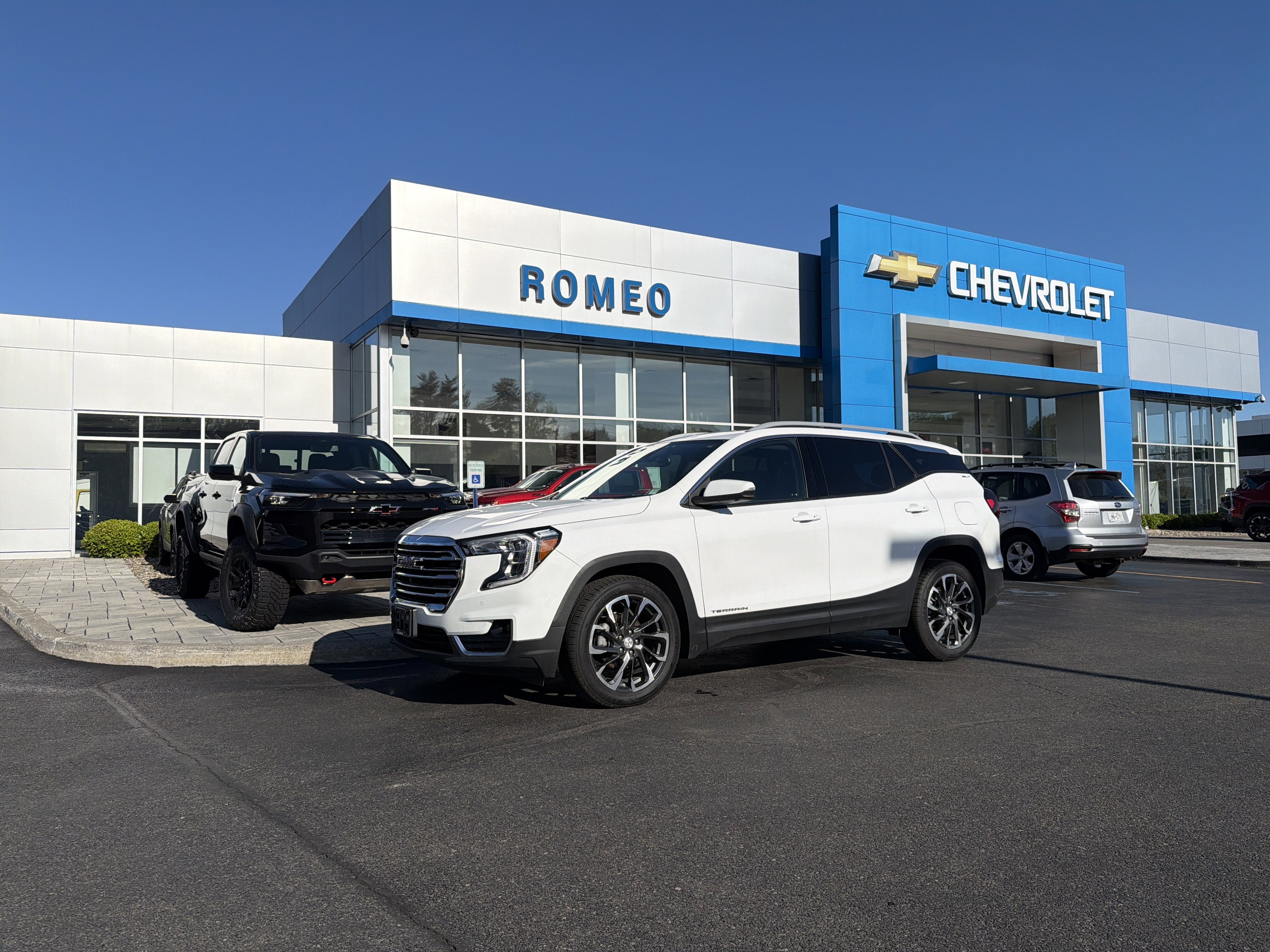 2023 GMC Terrain SLT