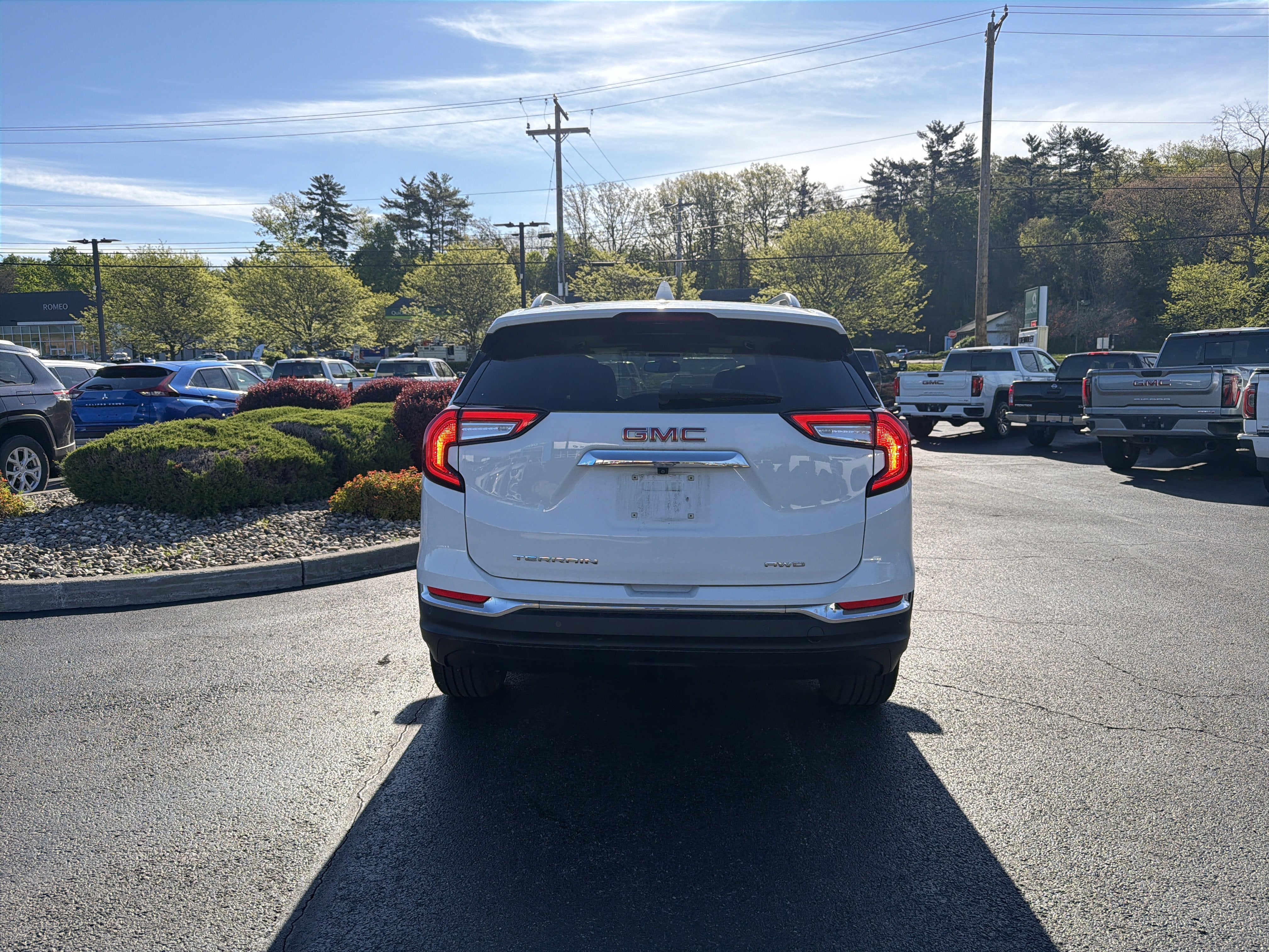2023 GMC Terrain SLT
