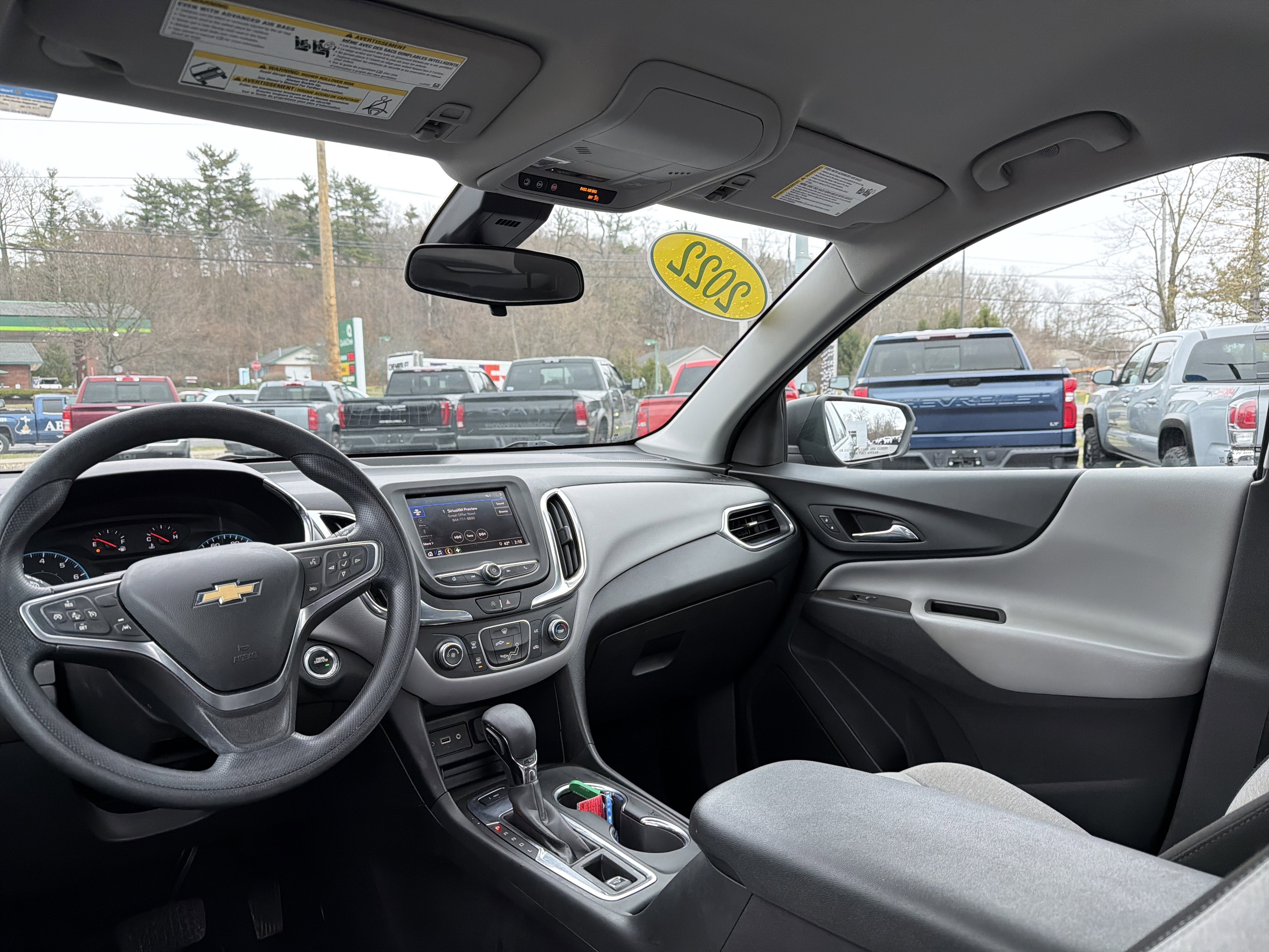 2022 Chevrolet Equinox LS