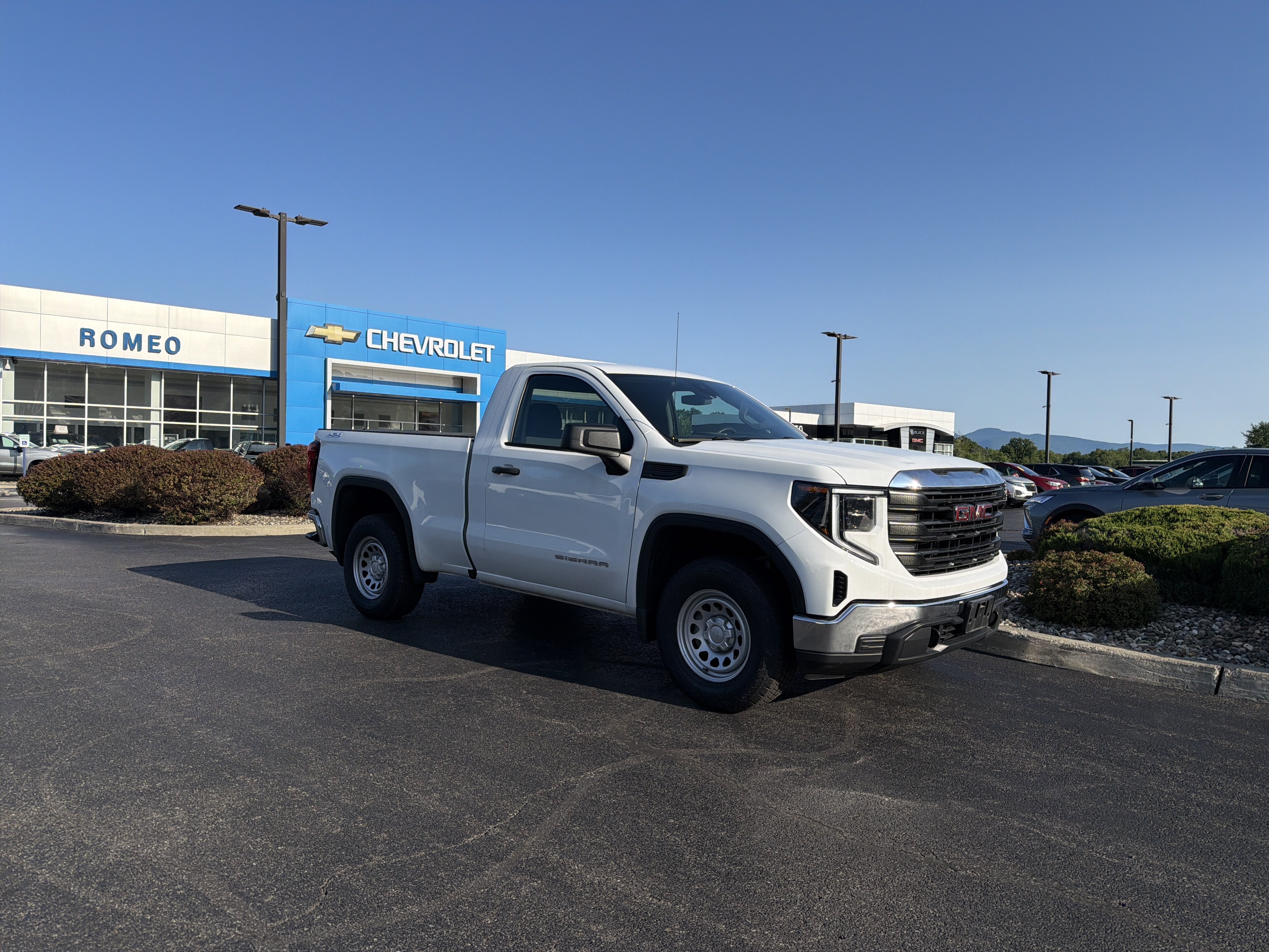 2023 GMC Sierra 1500 Pro