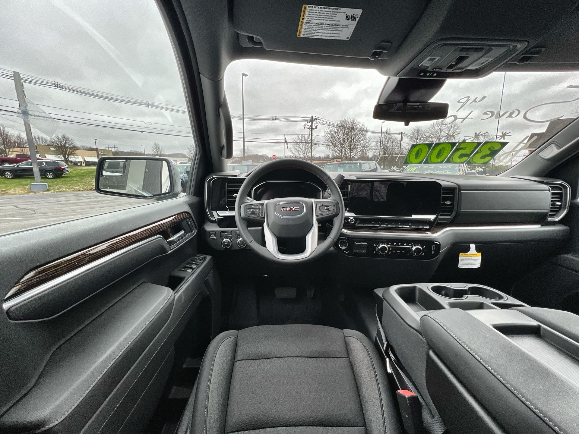 2026 GMC Sierra 1500 SLE