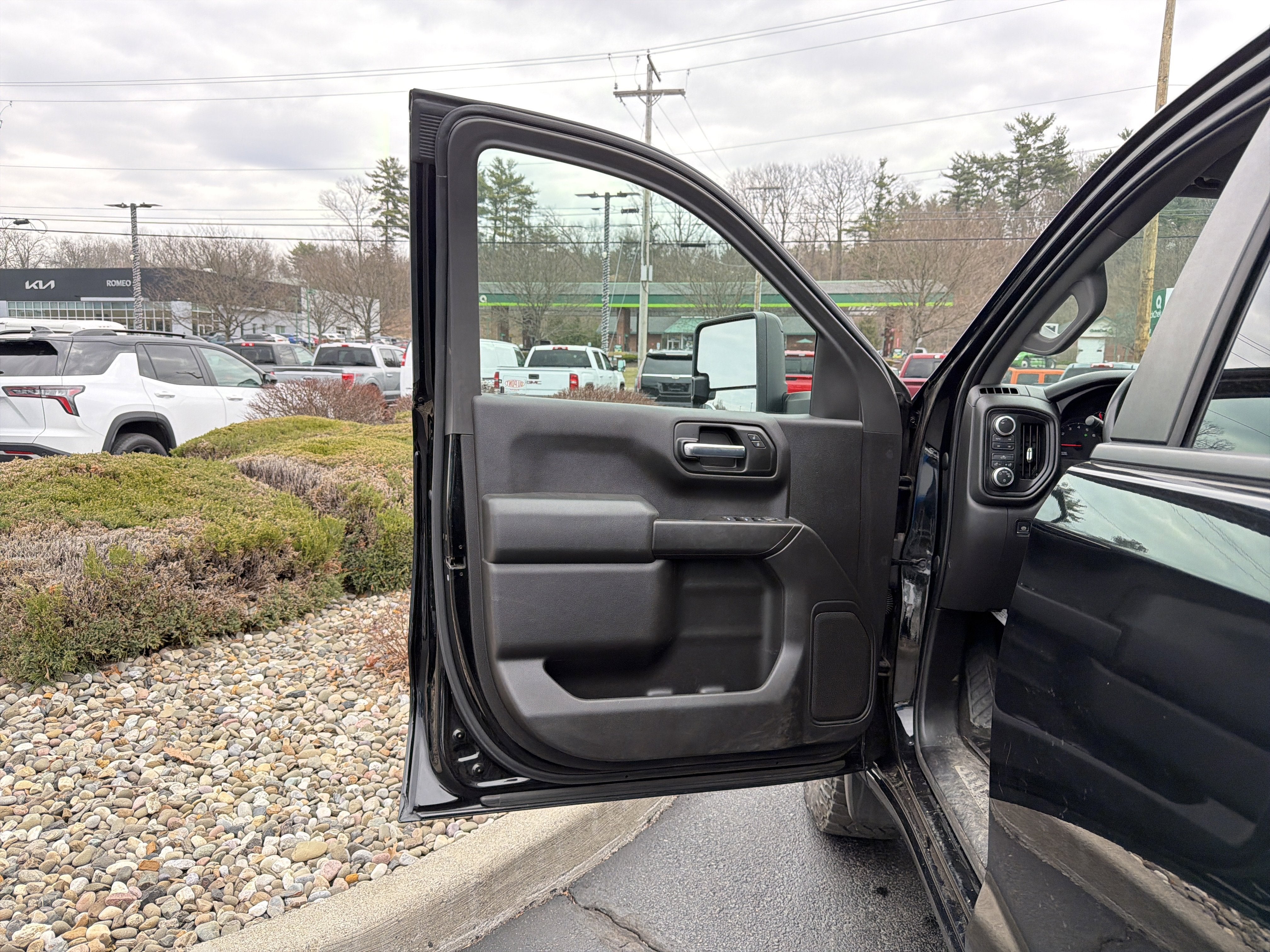 2020 GMC Sierra 1500 4WD Crew Cab Short Box Sierra