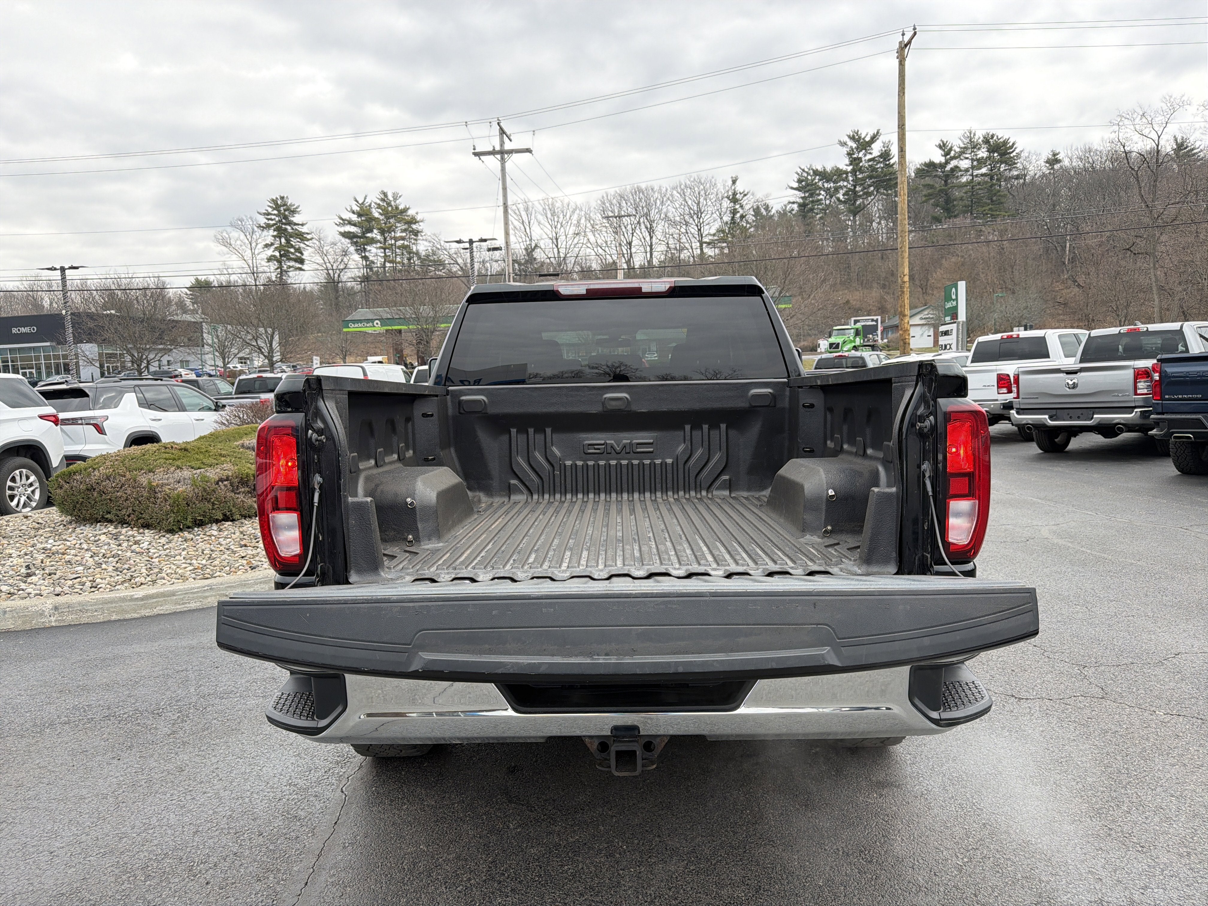 2020 GMC Sierra 1500 4WD Crew Cab Short Box Sierra