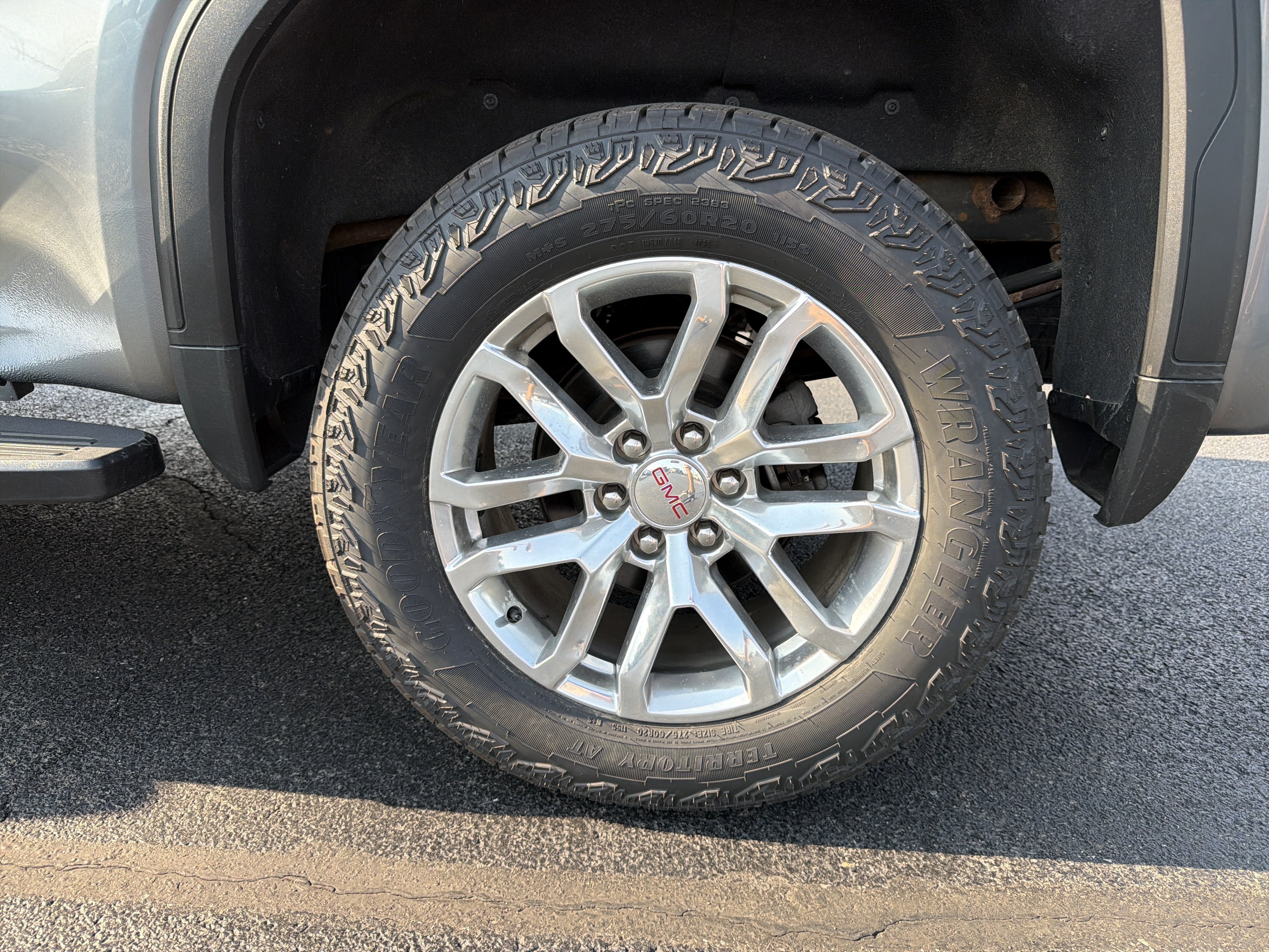 2020 GMC Sierra 1500 SLT