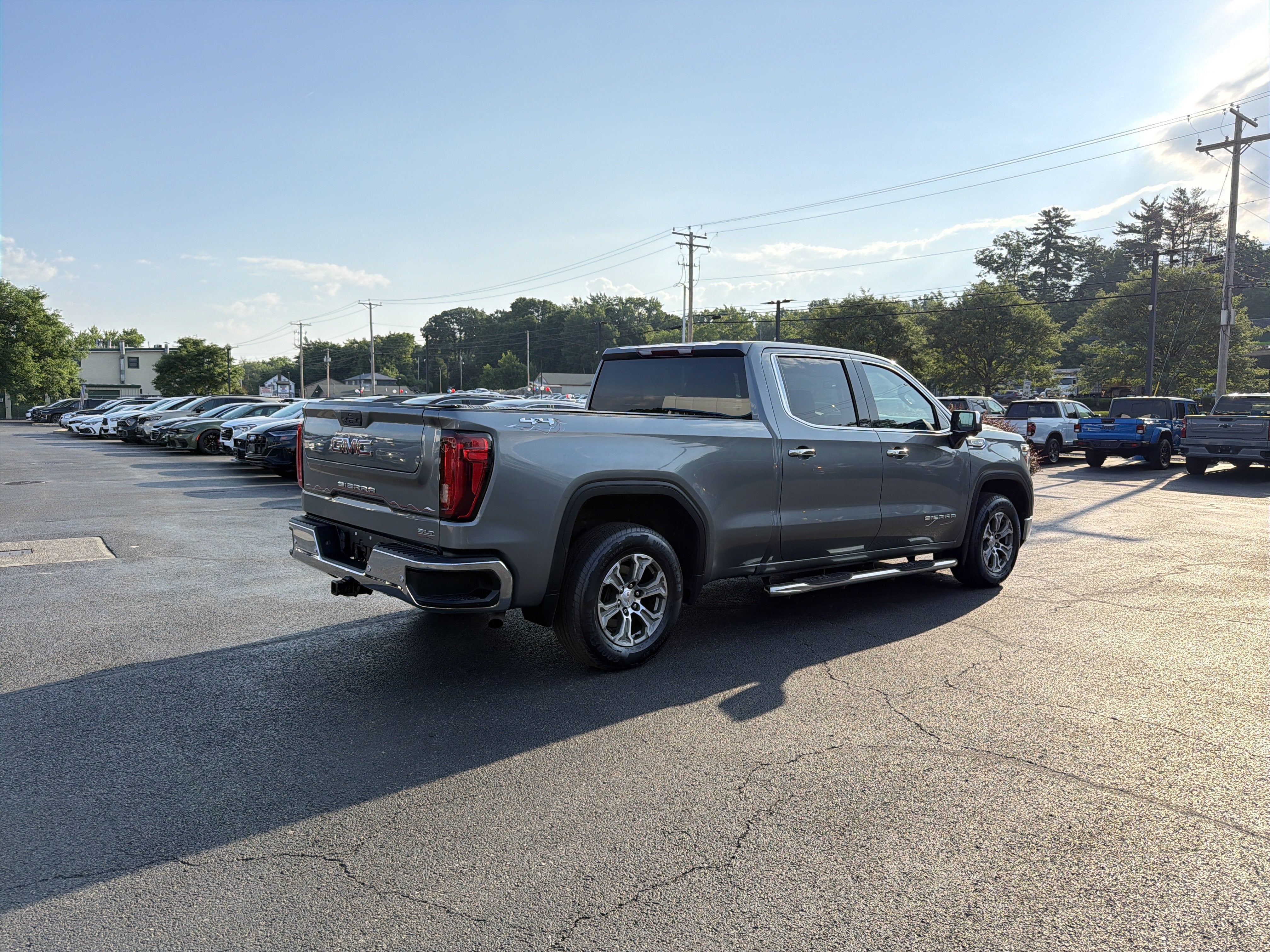 2020 GMC Sierra 1500 SLT