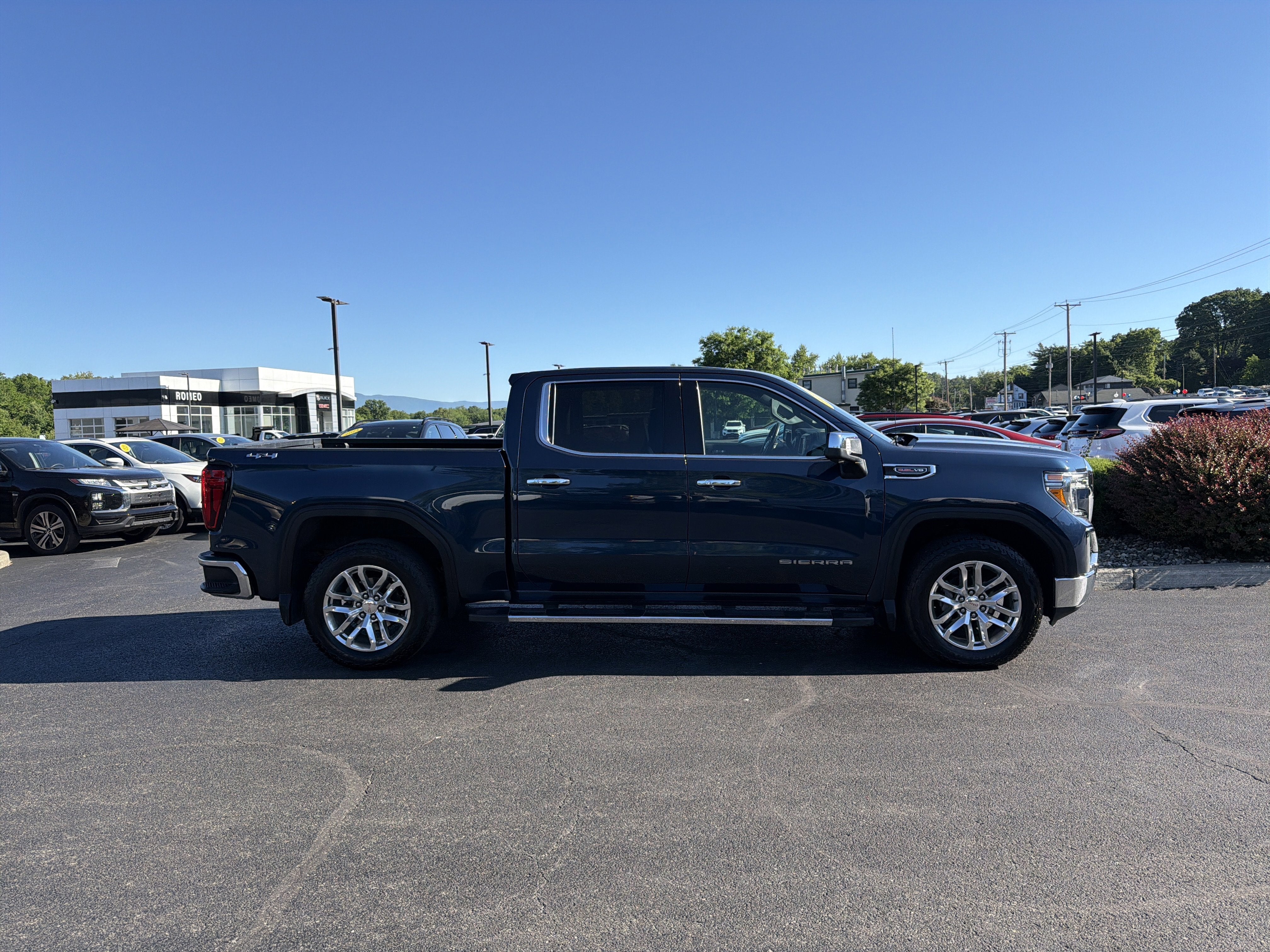 2020 GMC Sierra 1500 SLT