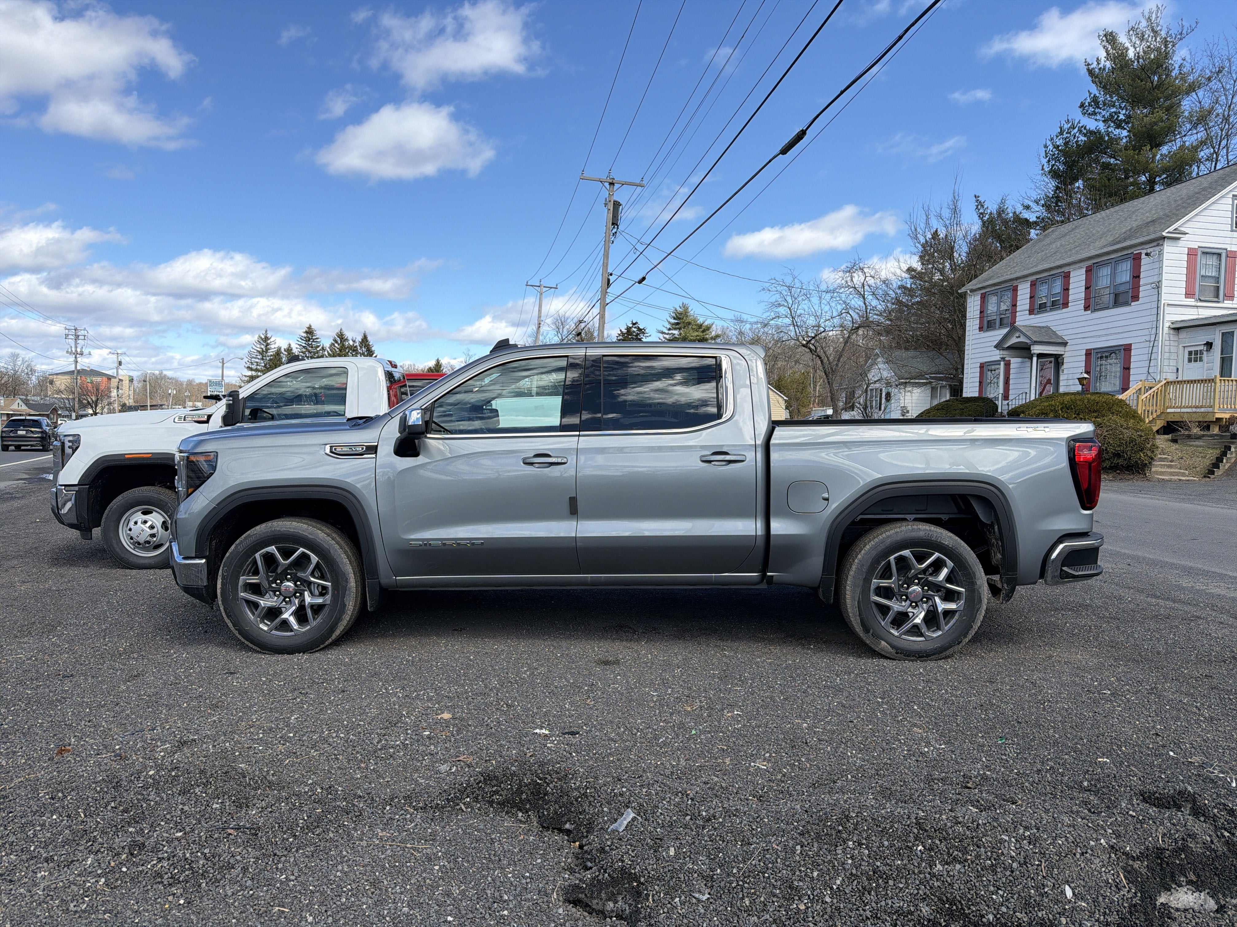 2026 GMC Sierra 1500 SLE
