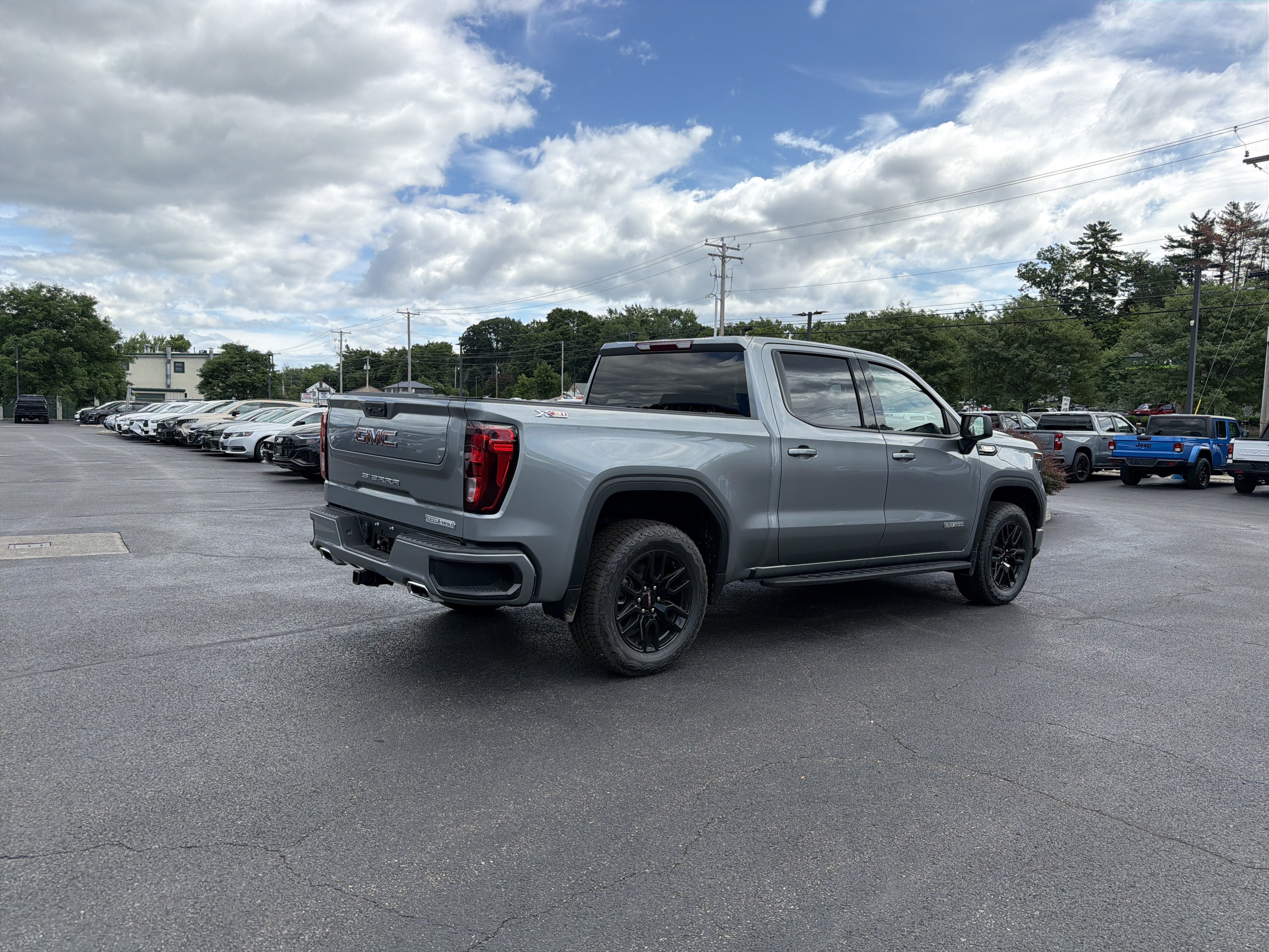 2026 GMC Sierra 1500 Elevation