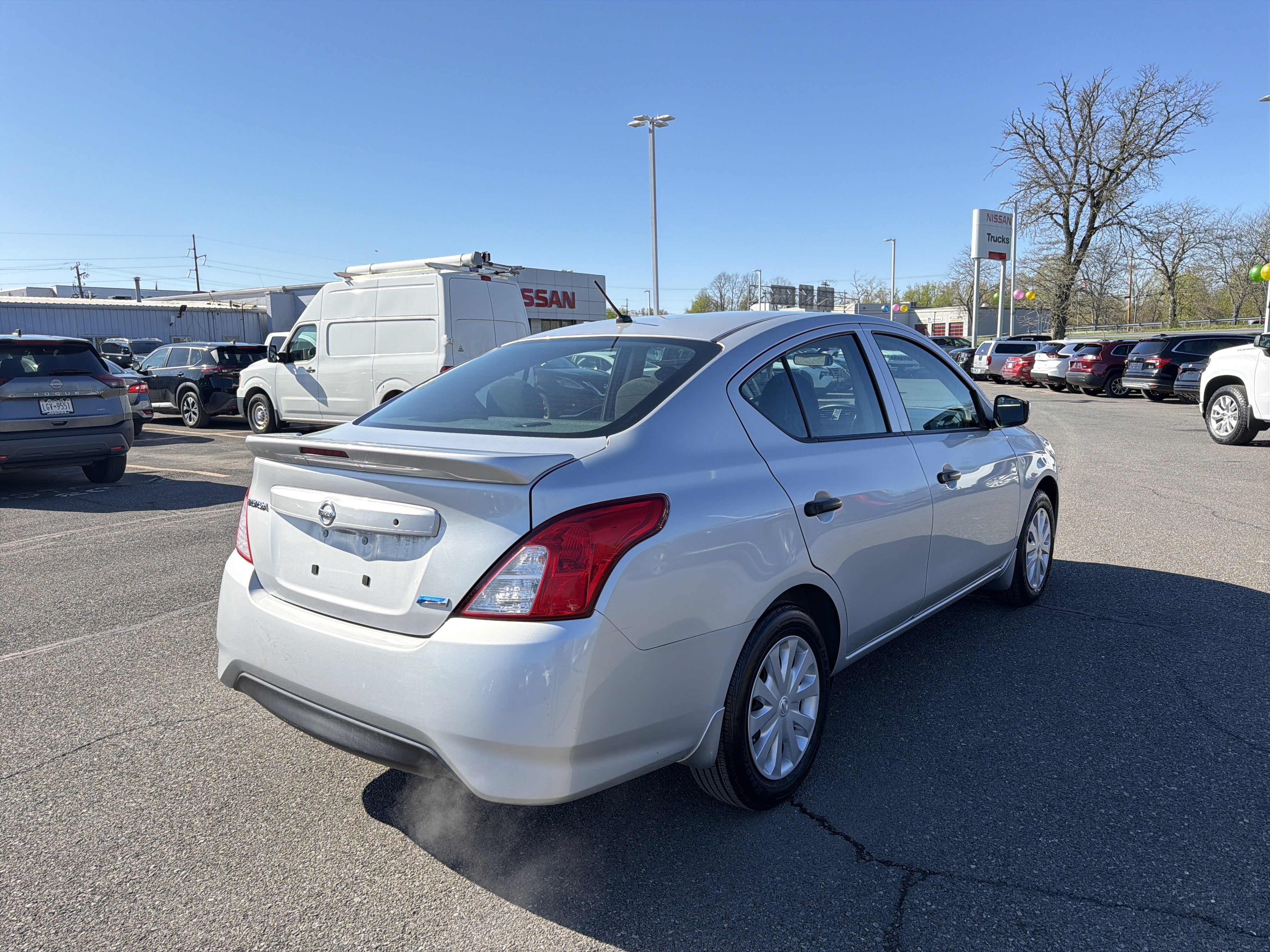 2016 Nissan Versa 1.6 S+