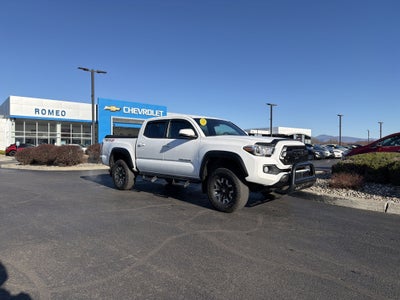 2022 Toyota Tacoma 4WD TRD Off Road