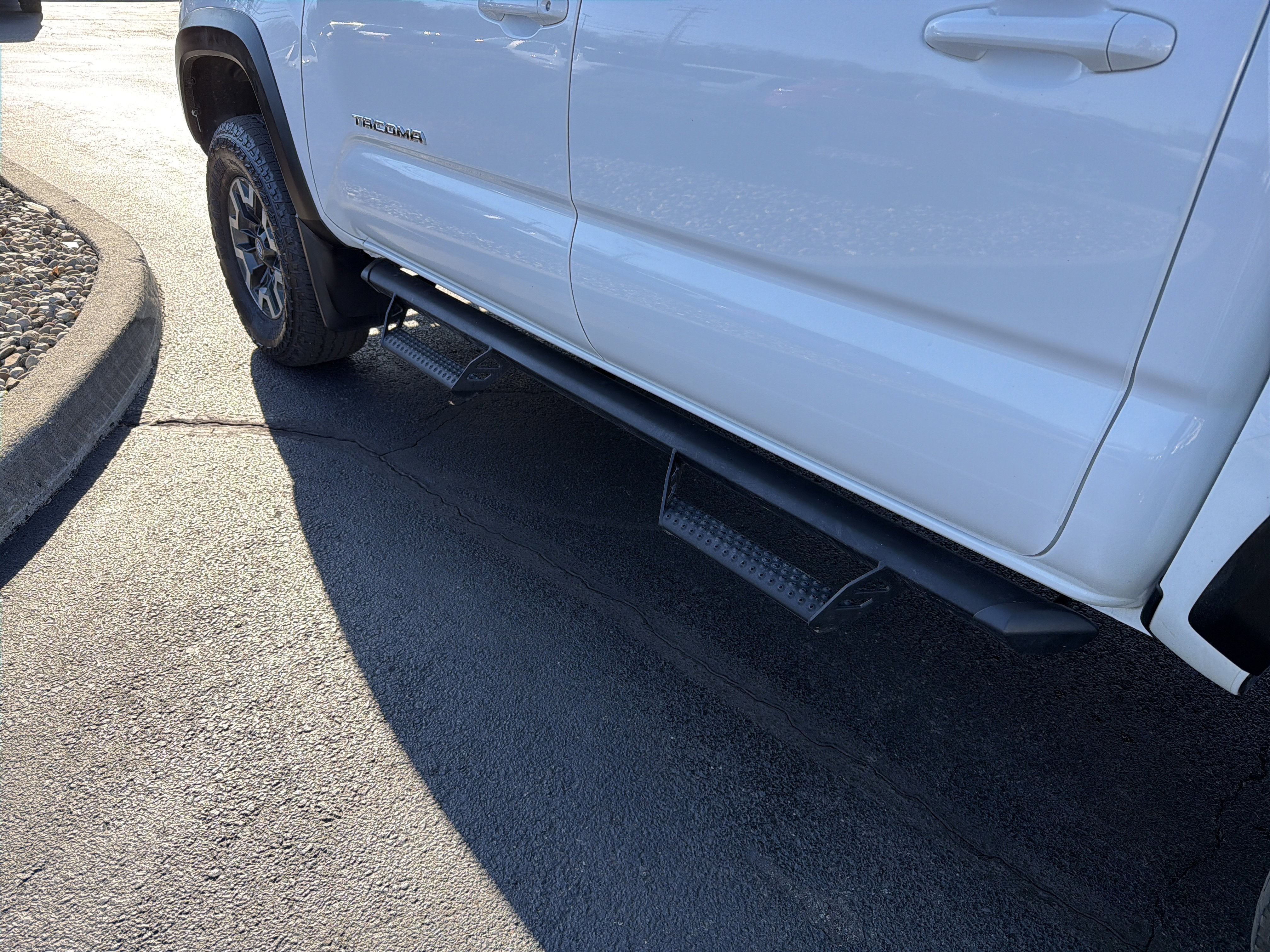 2022 Toyota Tacoma 4WD TRD Off Road