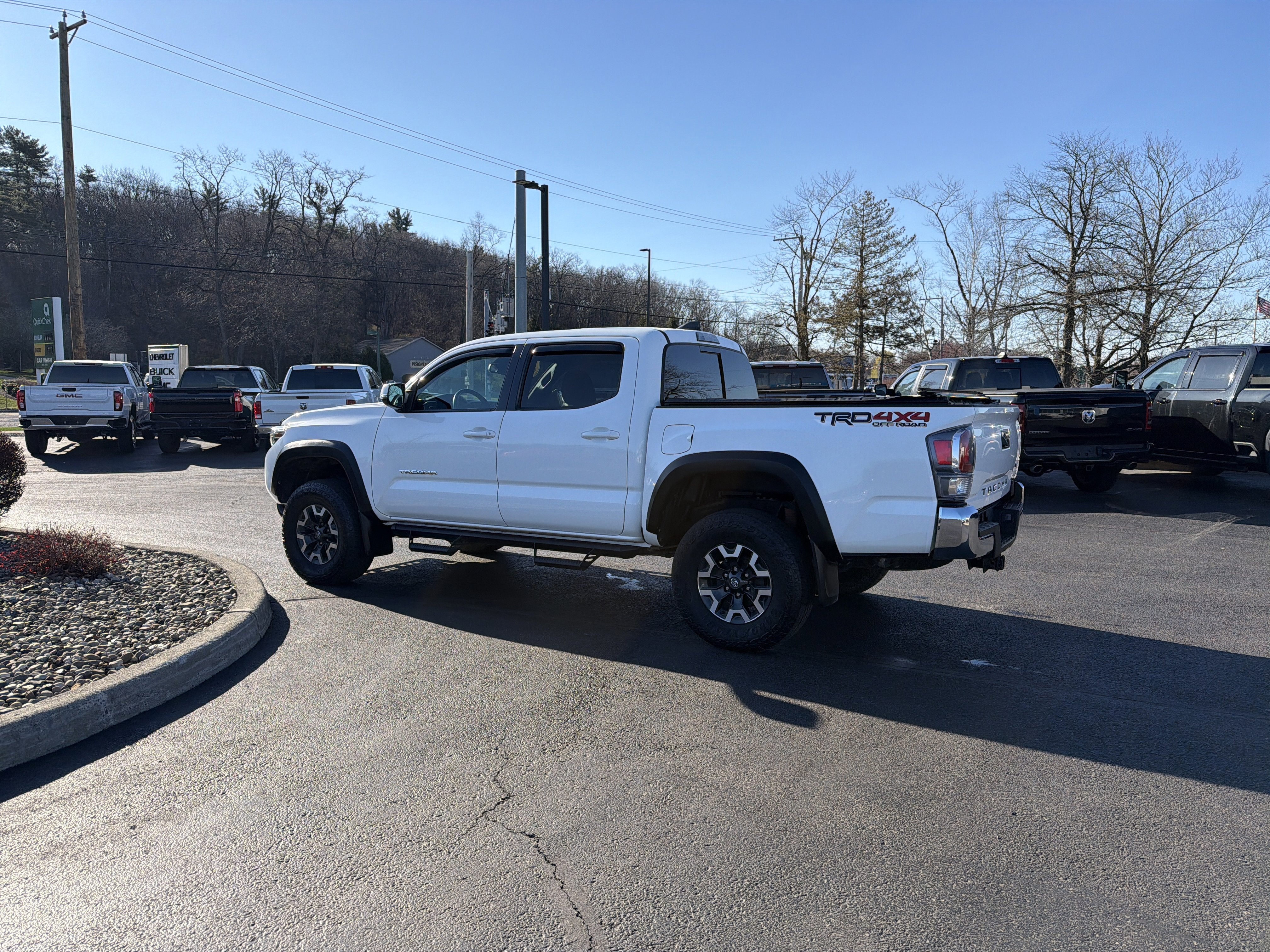 2022 Toyota Tacoma 4WD TRD Off Road