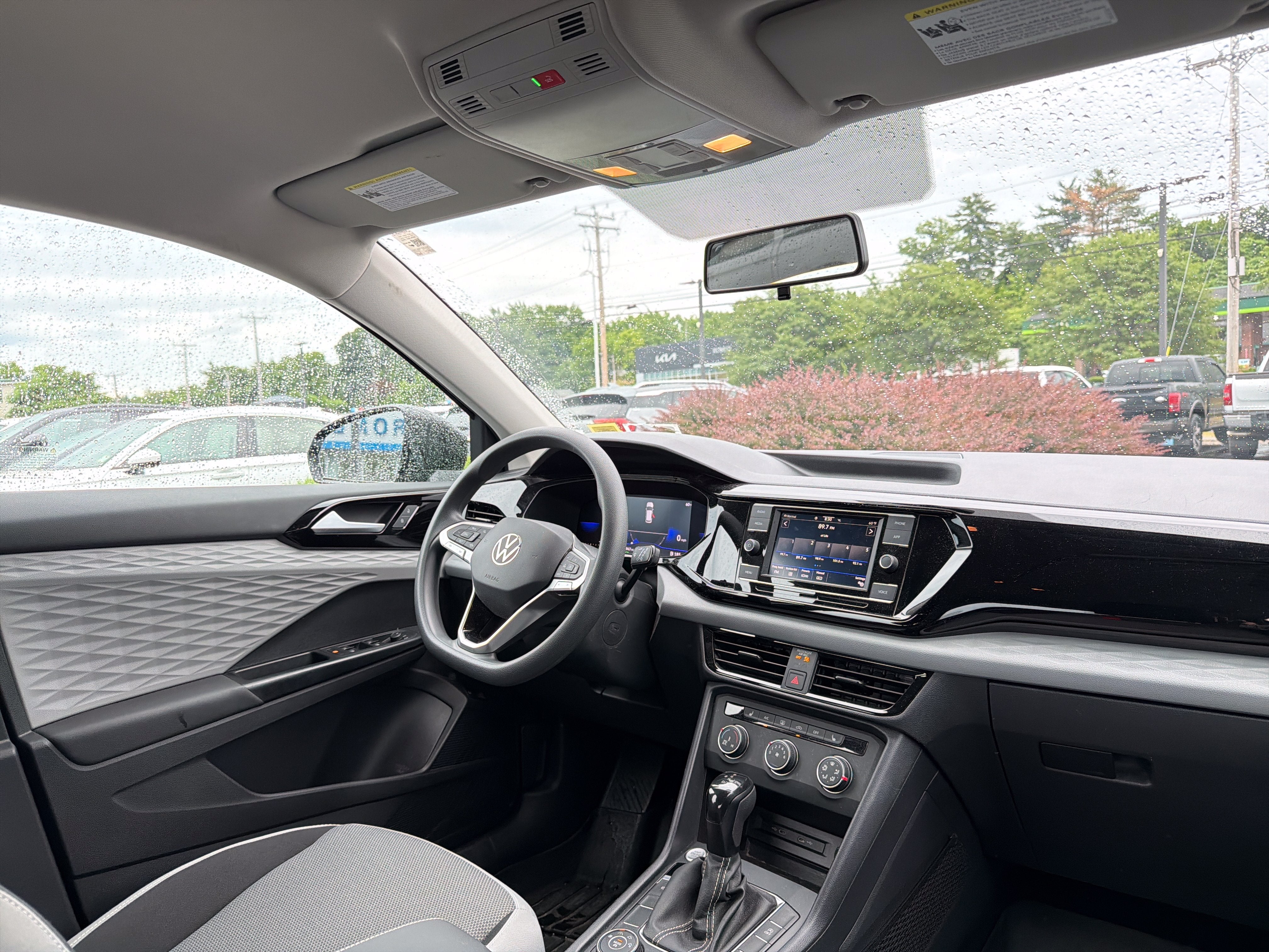 2022 Volkswagen Taos 1.5T S