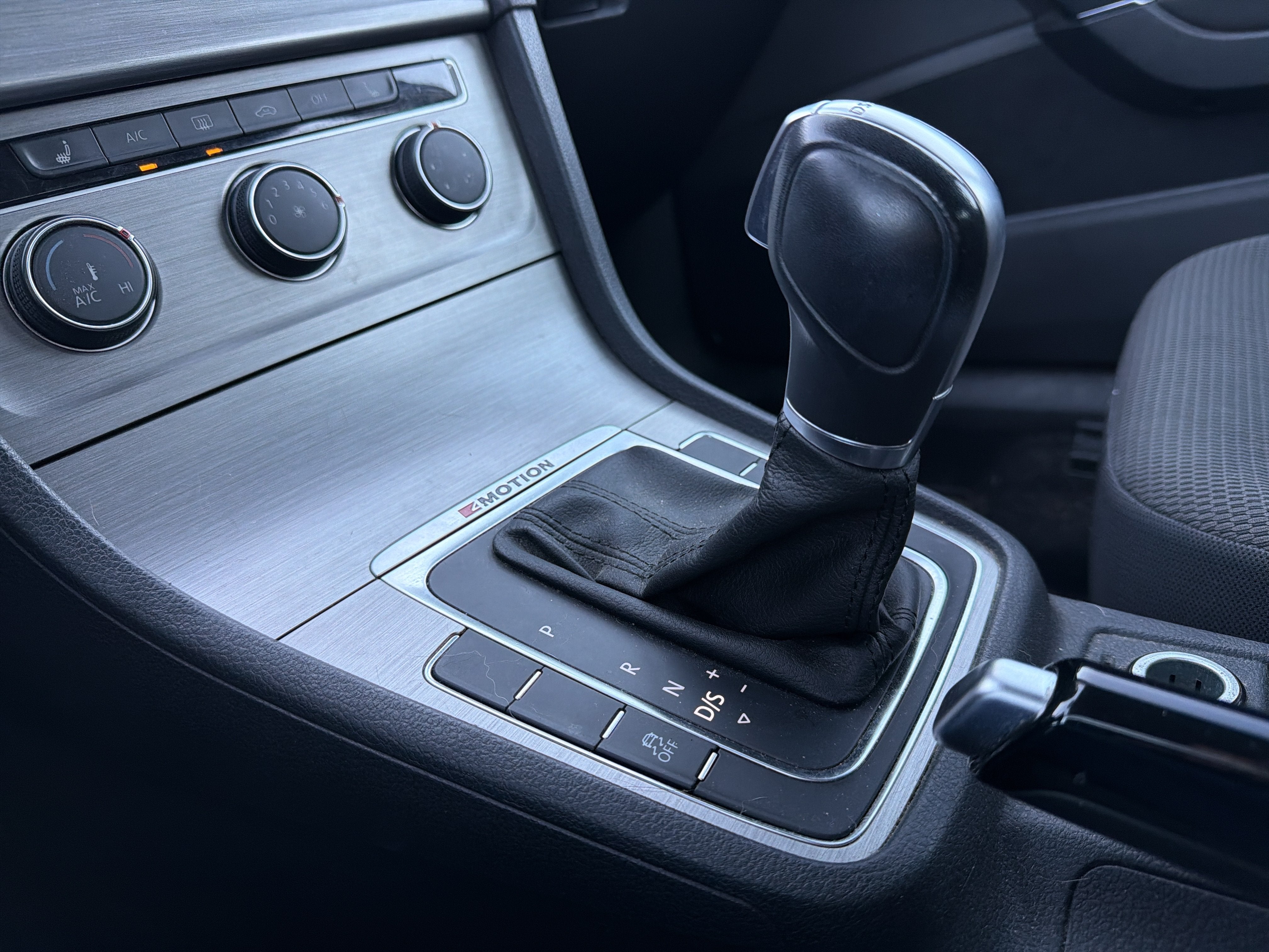 2017 Volkswagen Golf SportWagen TSI S