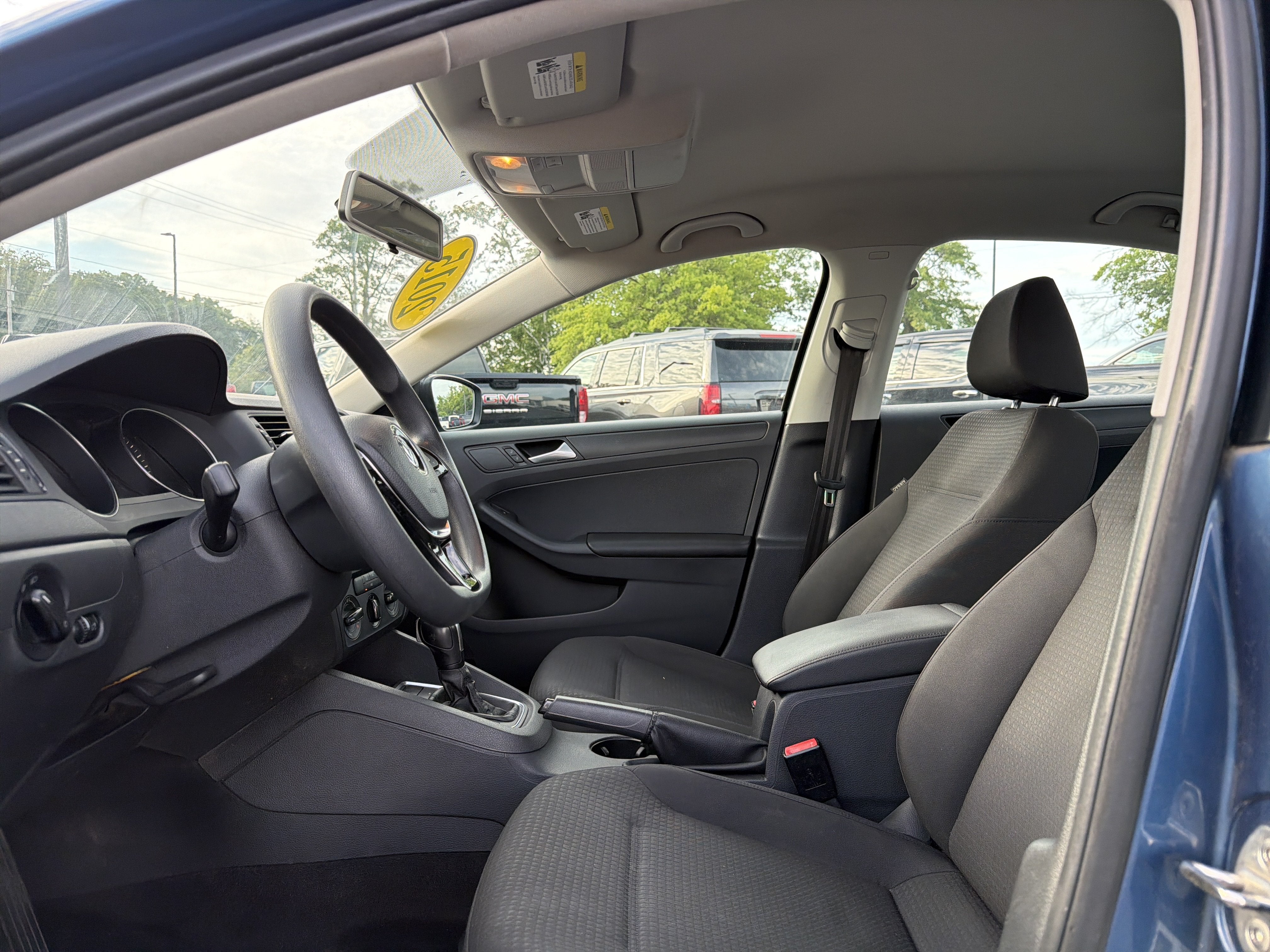 2015 Volkswagen Jetta 2.0L S