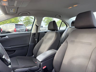 2015 Volkswagen Jetta 2.0L S