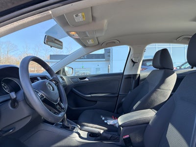 2015 Volkswagen Jetta 2.0L S