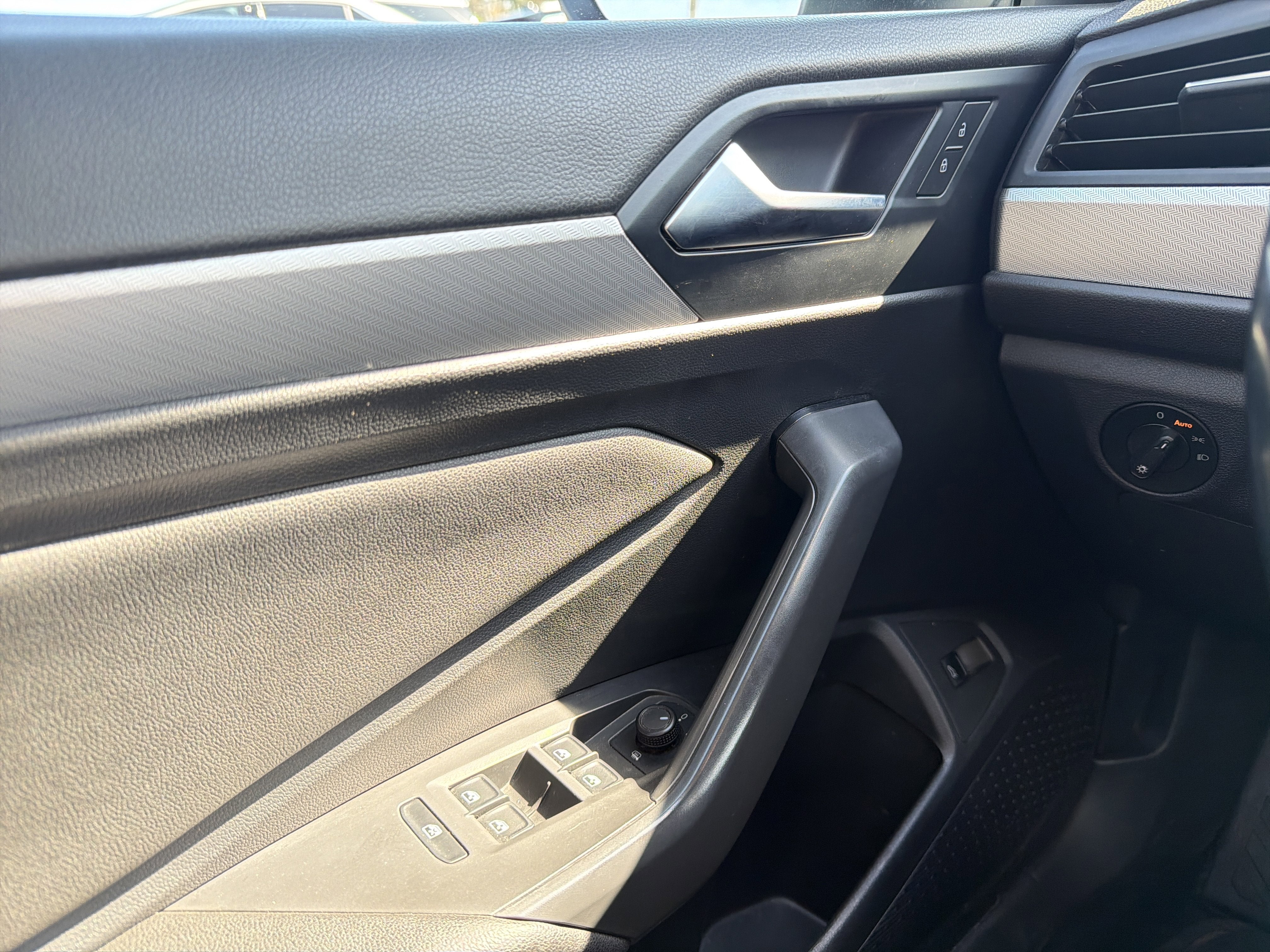 2019 Volkswagen Jetta 1.4T SE