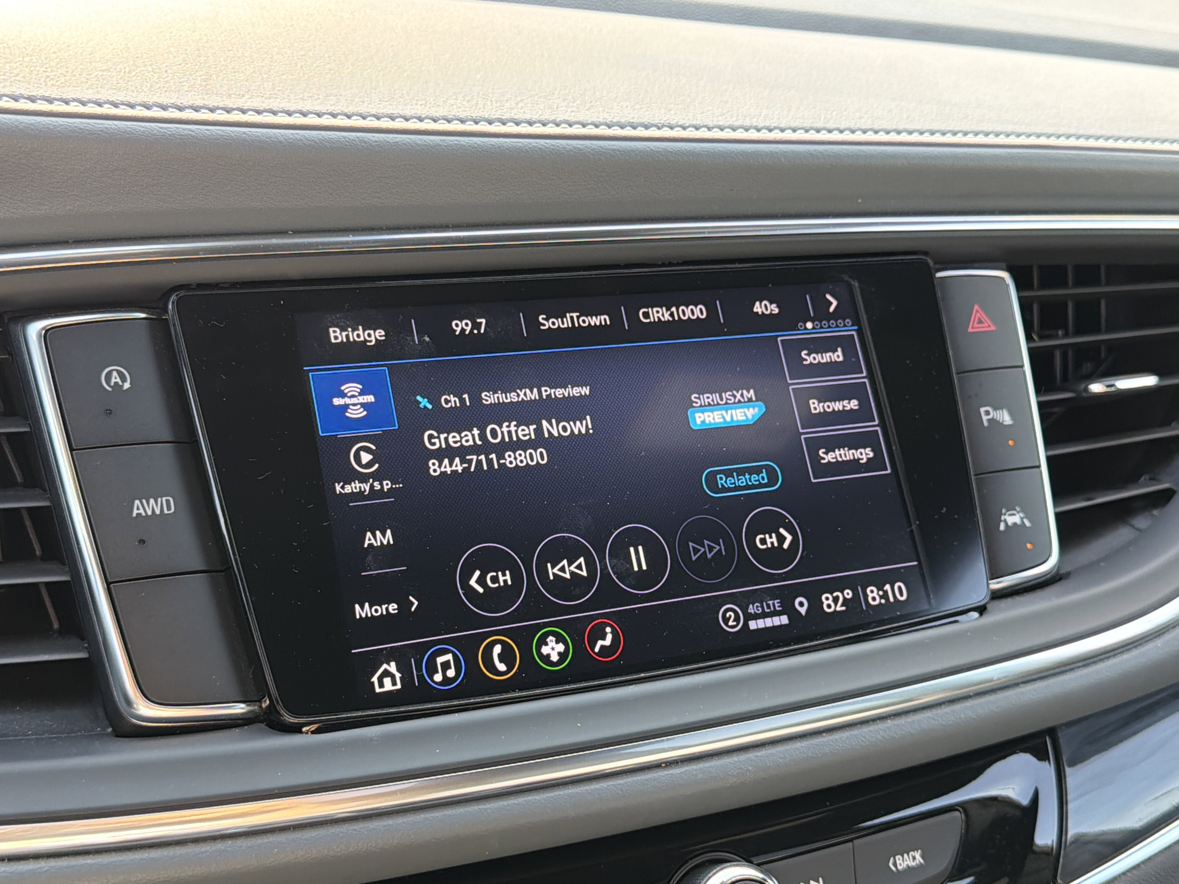 2023 Buick Enclave Essence